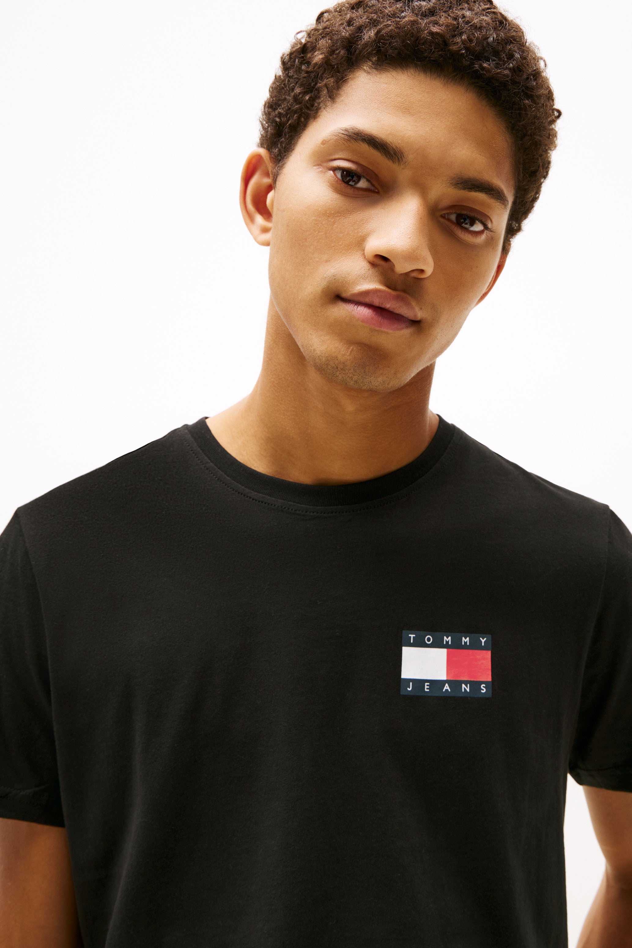 Essential Flag T-Shirt - Black
