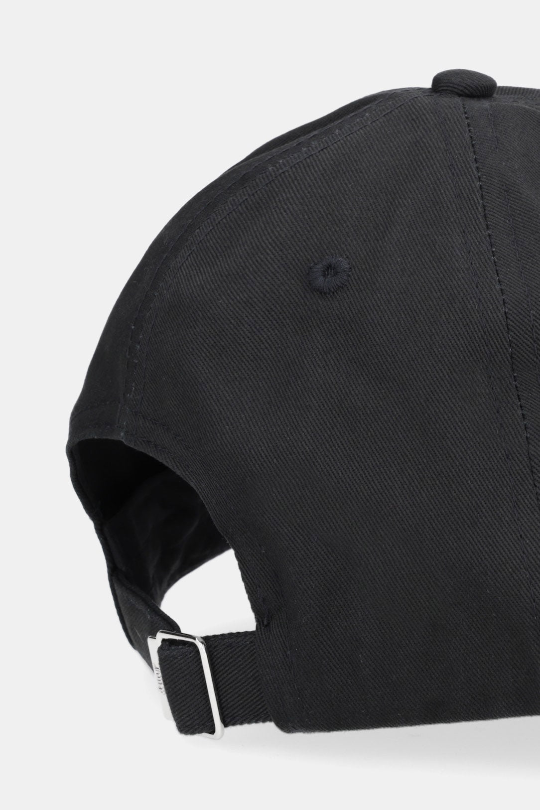 Strapback Cap - Black