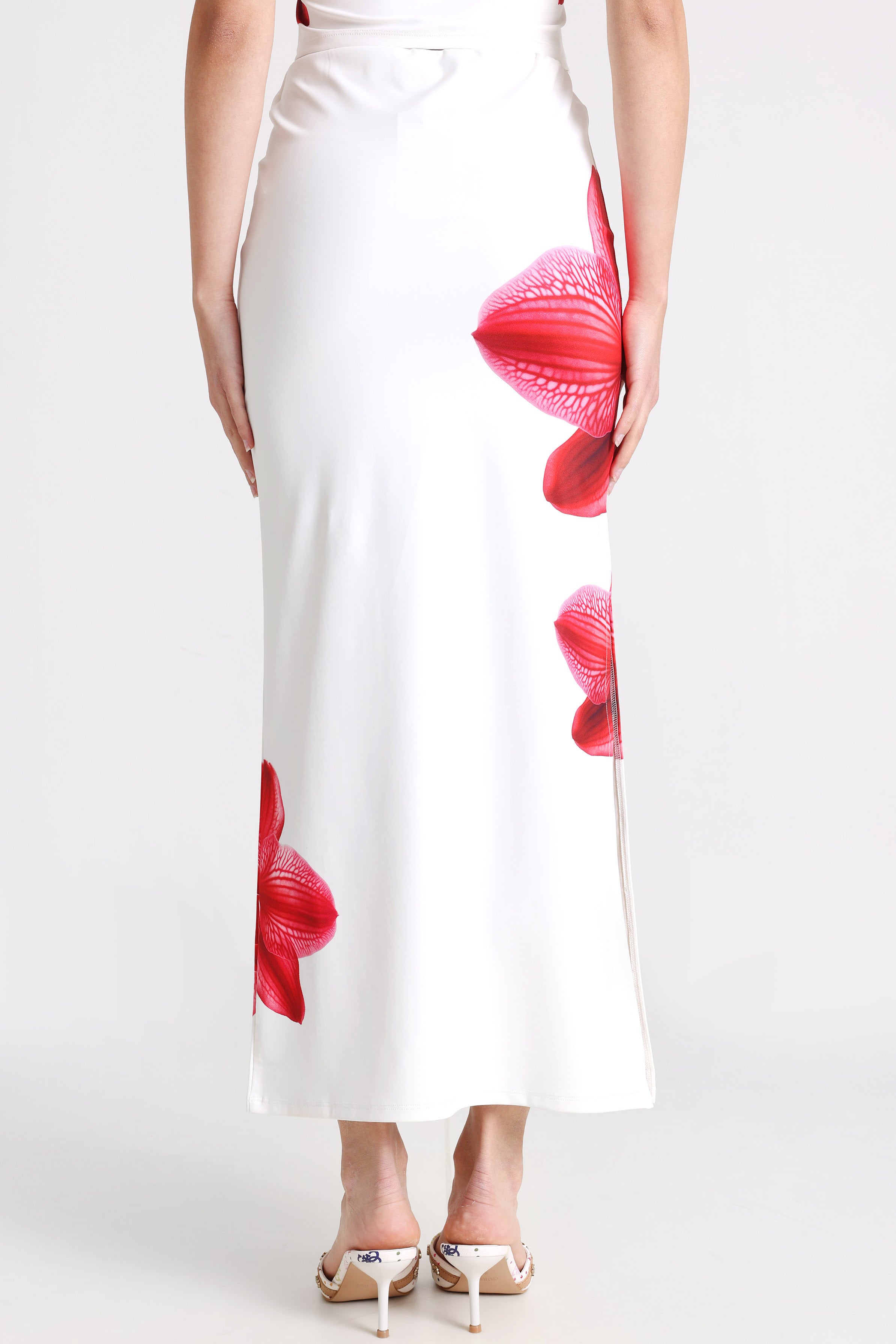 Long skirt