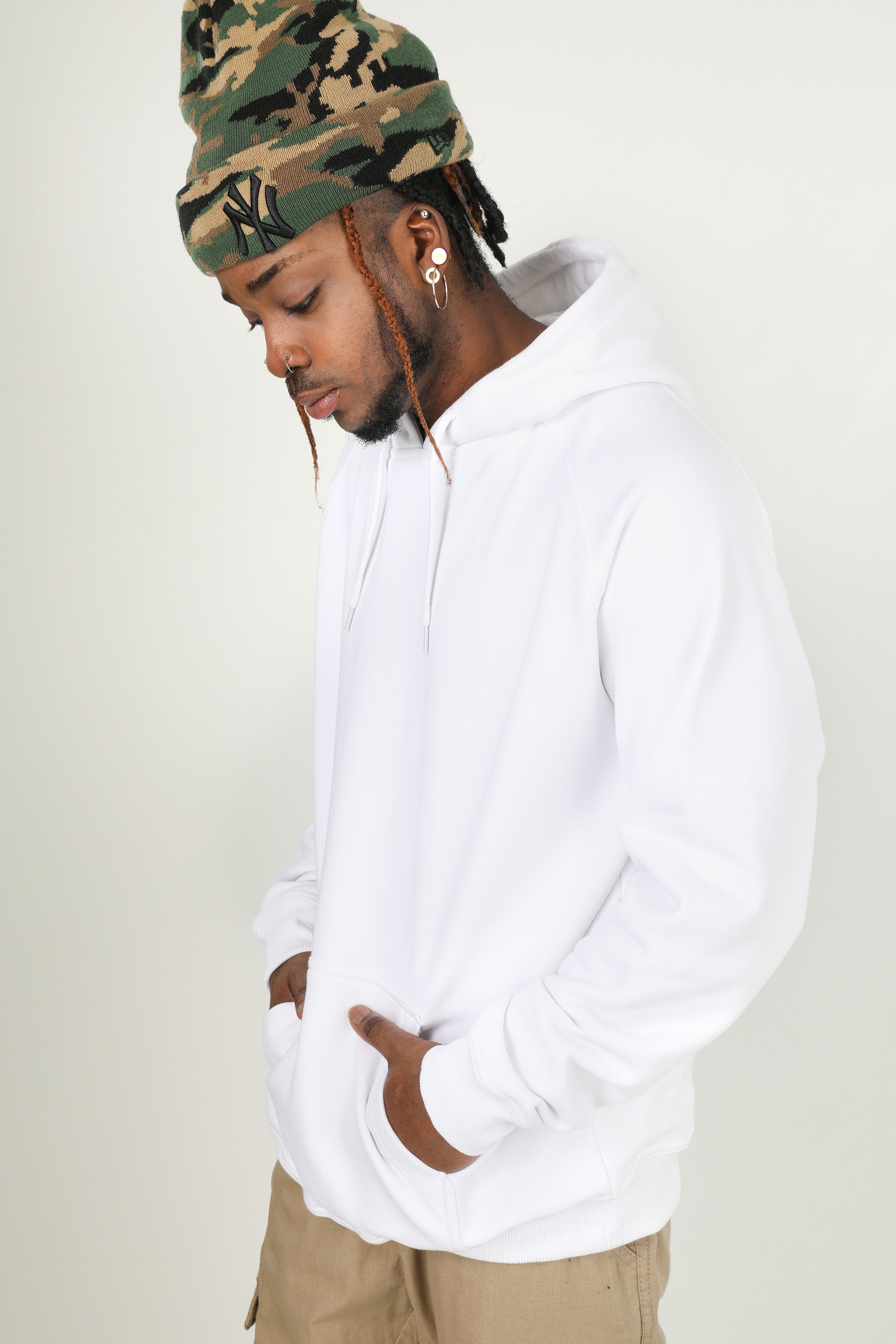 Felpa oversize con cappuccio - bianco