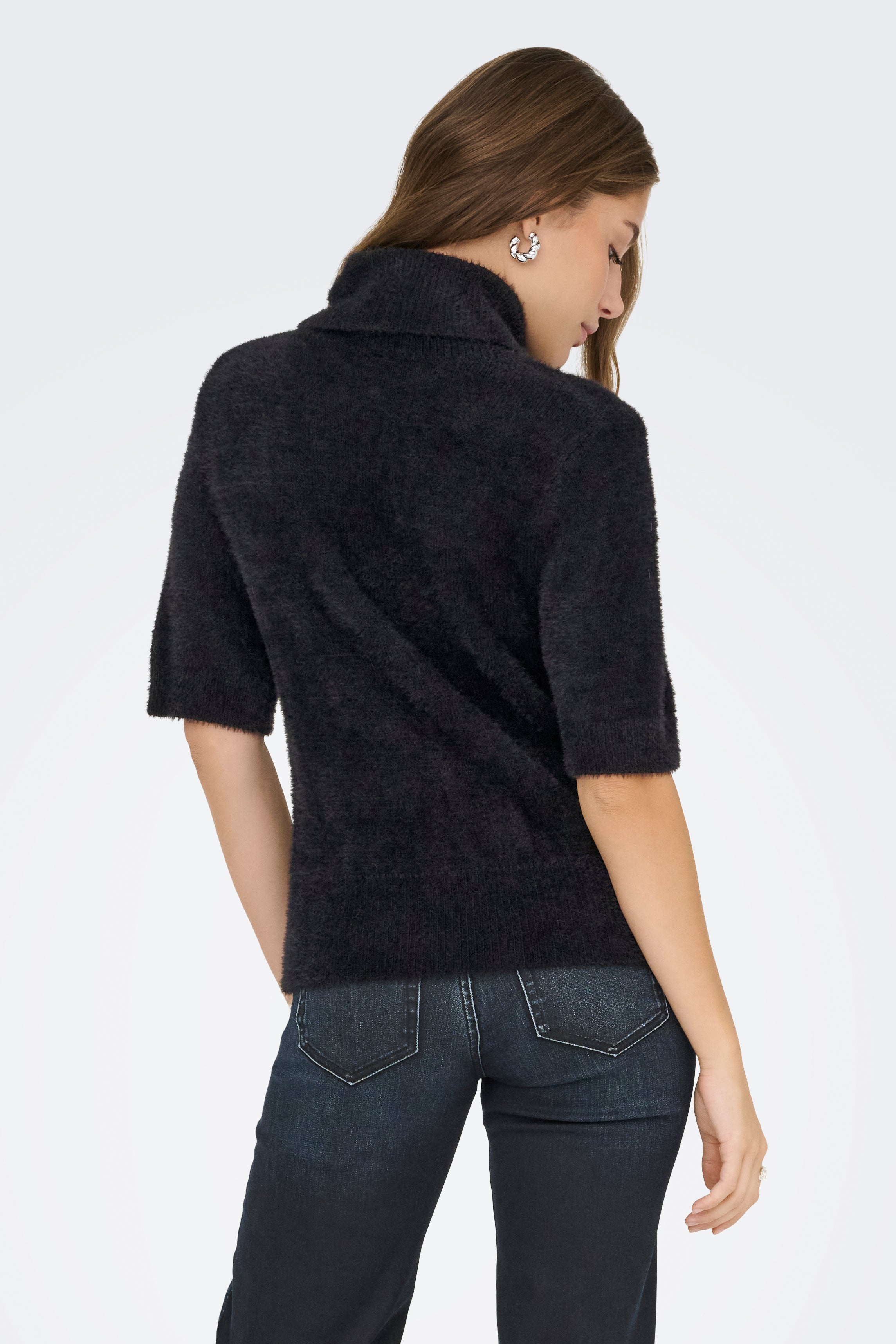 ONLPIUMO Hairy short sleeve knitted sweater - Black