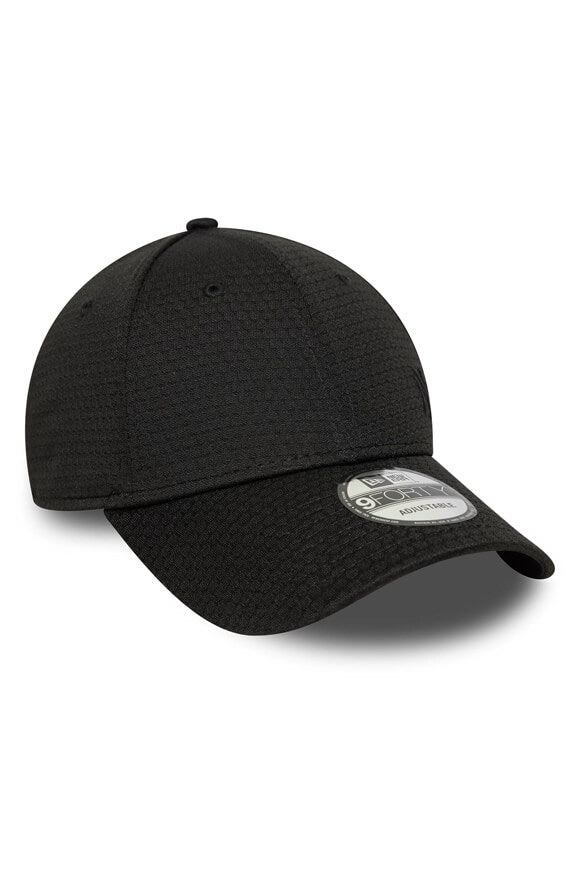 Snapback cap - Black