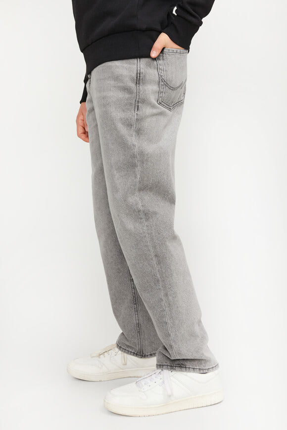 Chris Relaxed Fit Jeans - Grey Denim