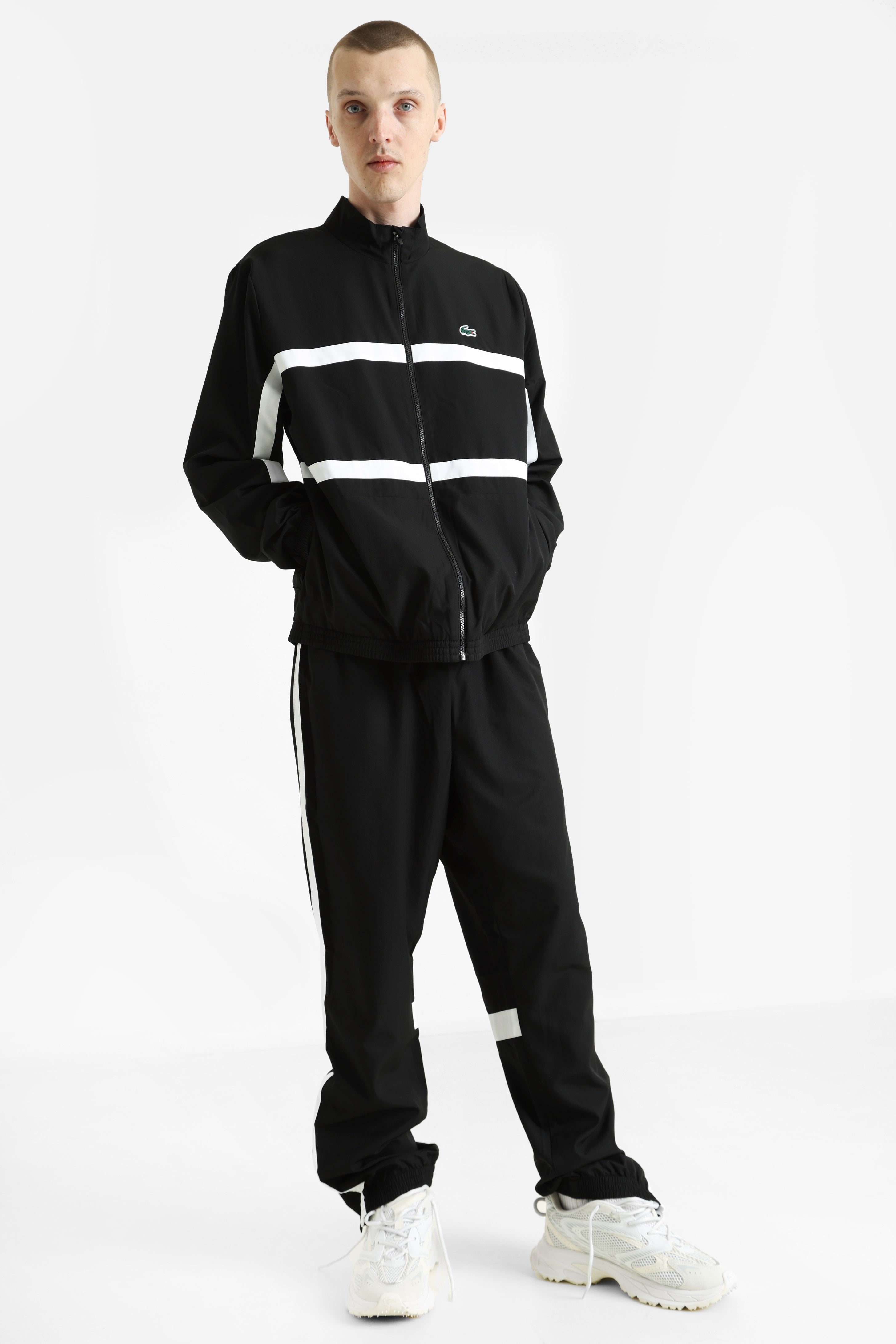 Trainingsjacke - Black + White