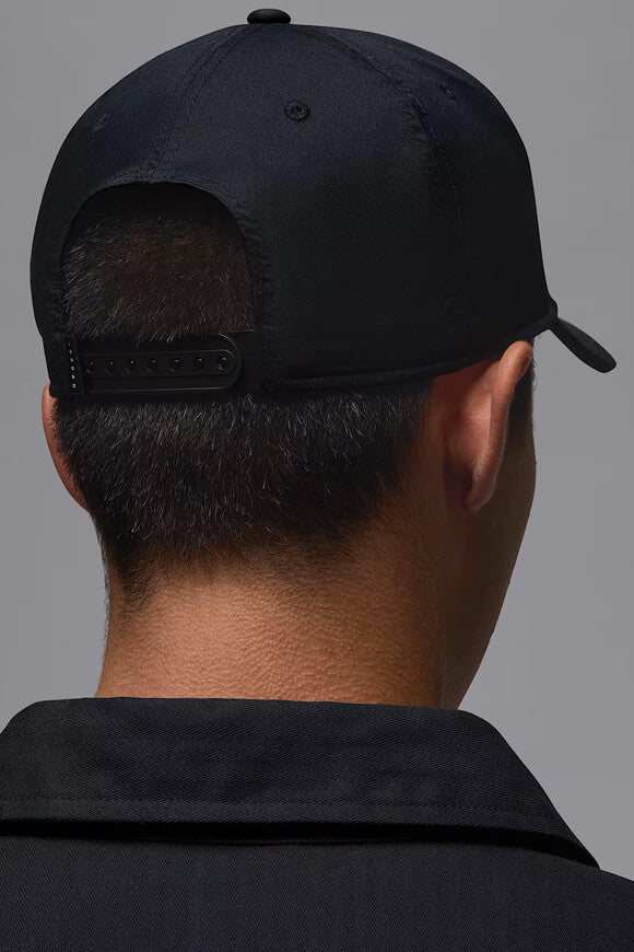 Snapback Cap - Black