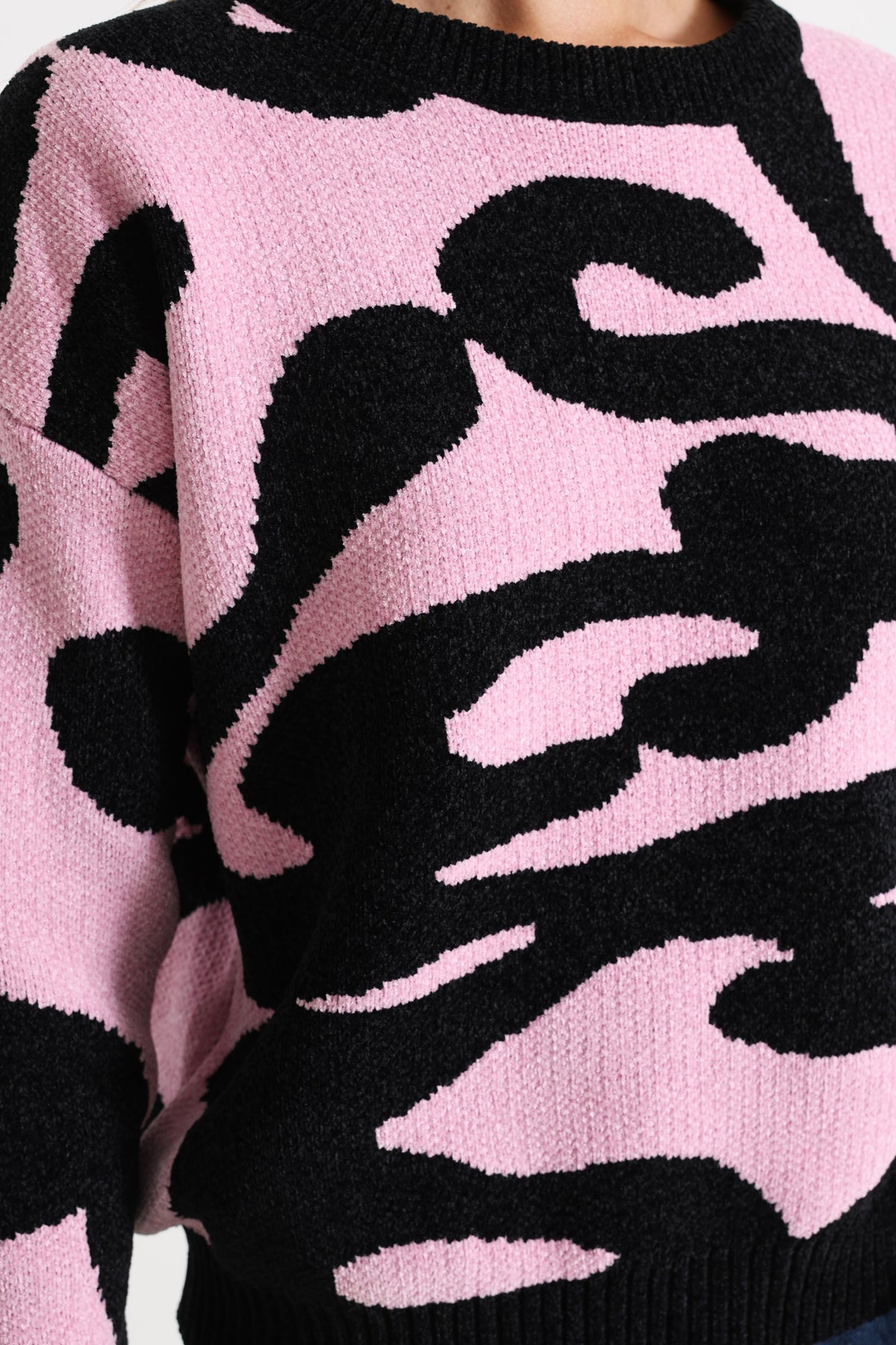 Oversized chenille knit jumper - Pink + Black