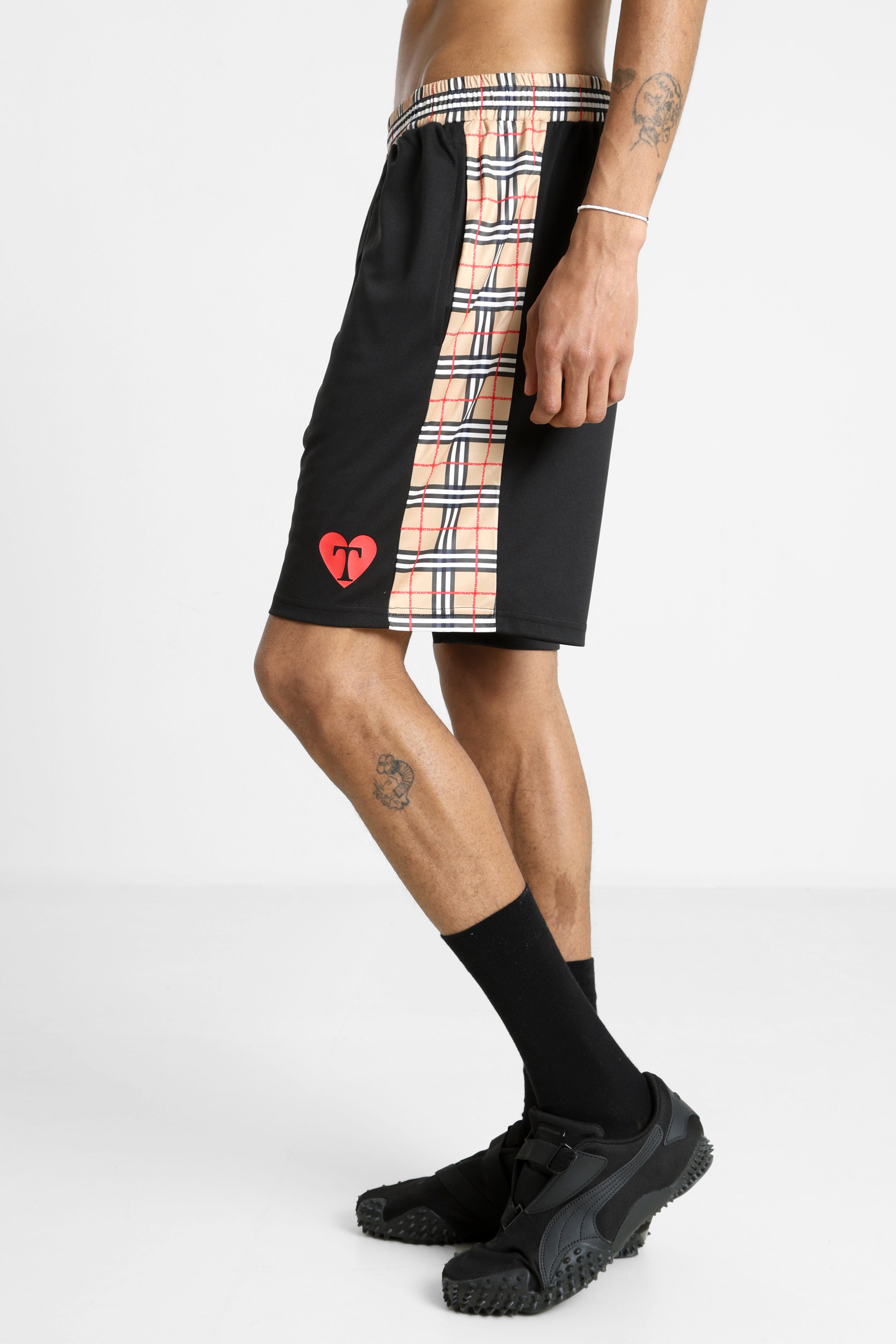 Trainingsshorts - Schwarz + Beige