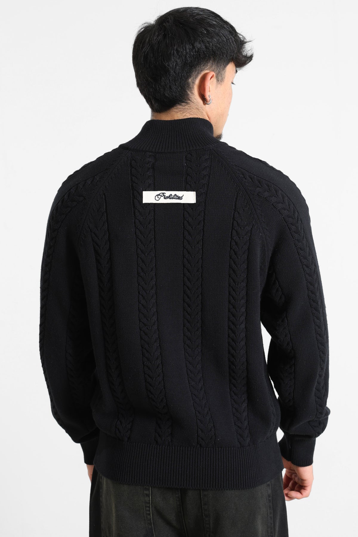 Knitted sweater - Black