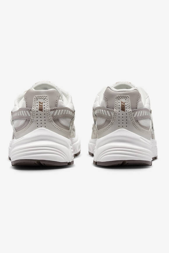 Initiator Sneaker - Phantom + Light Bone + Sail