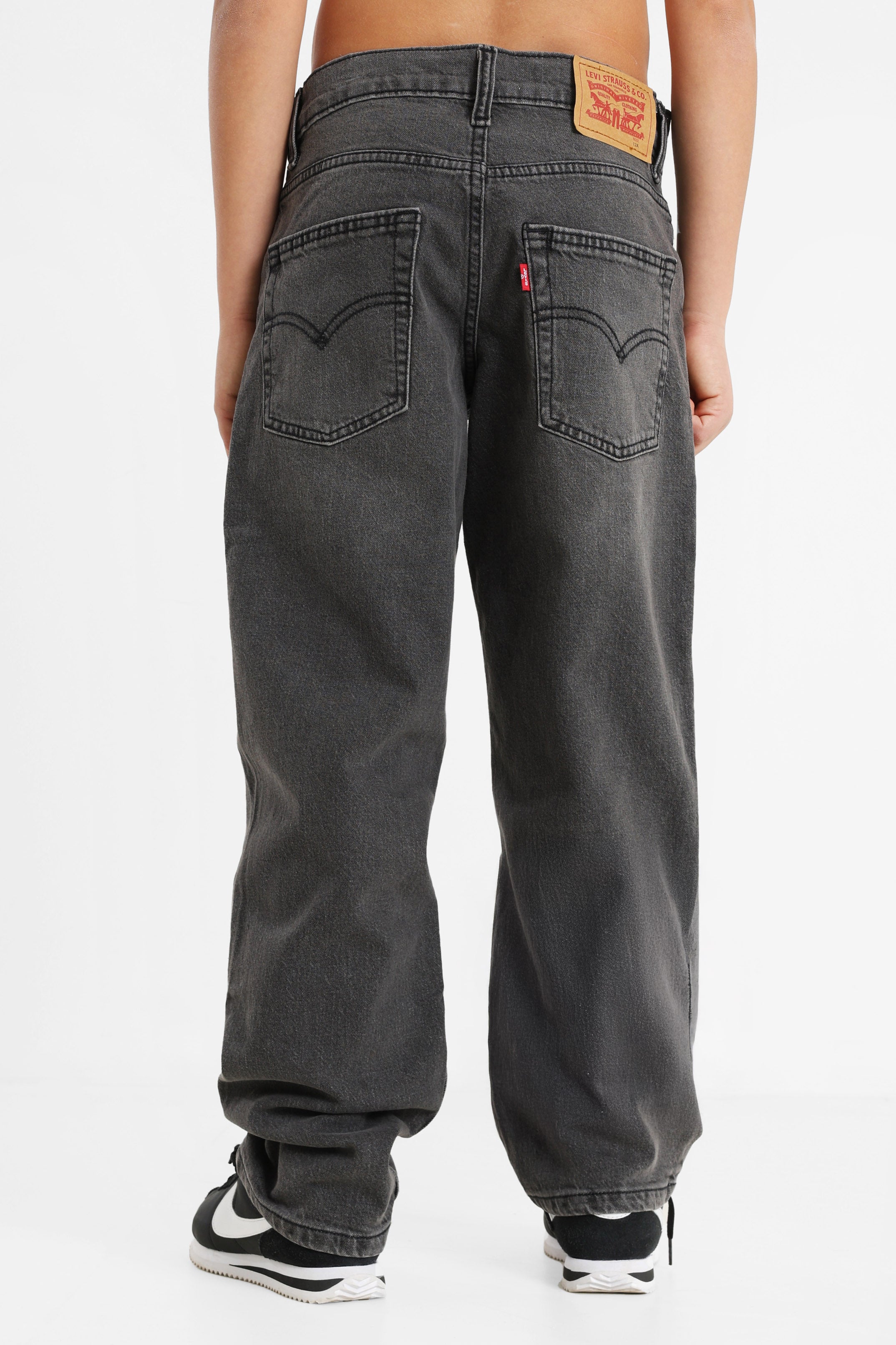 Stay Loose Taper Fit Jeans - Icognito