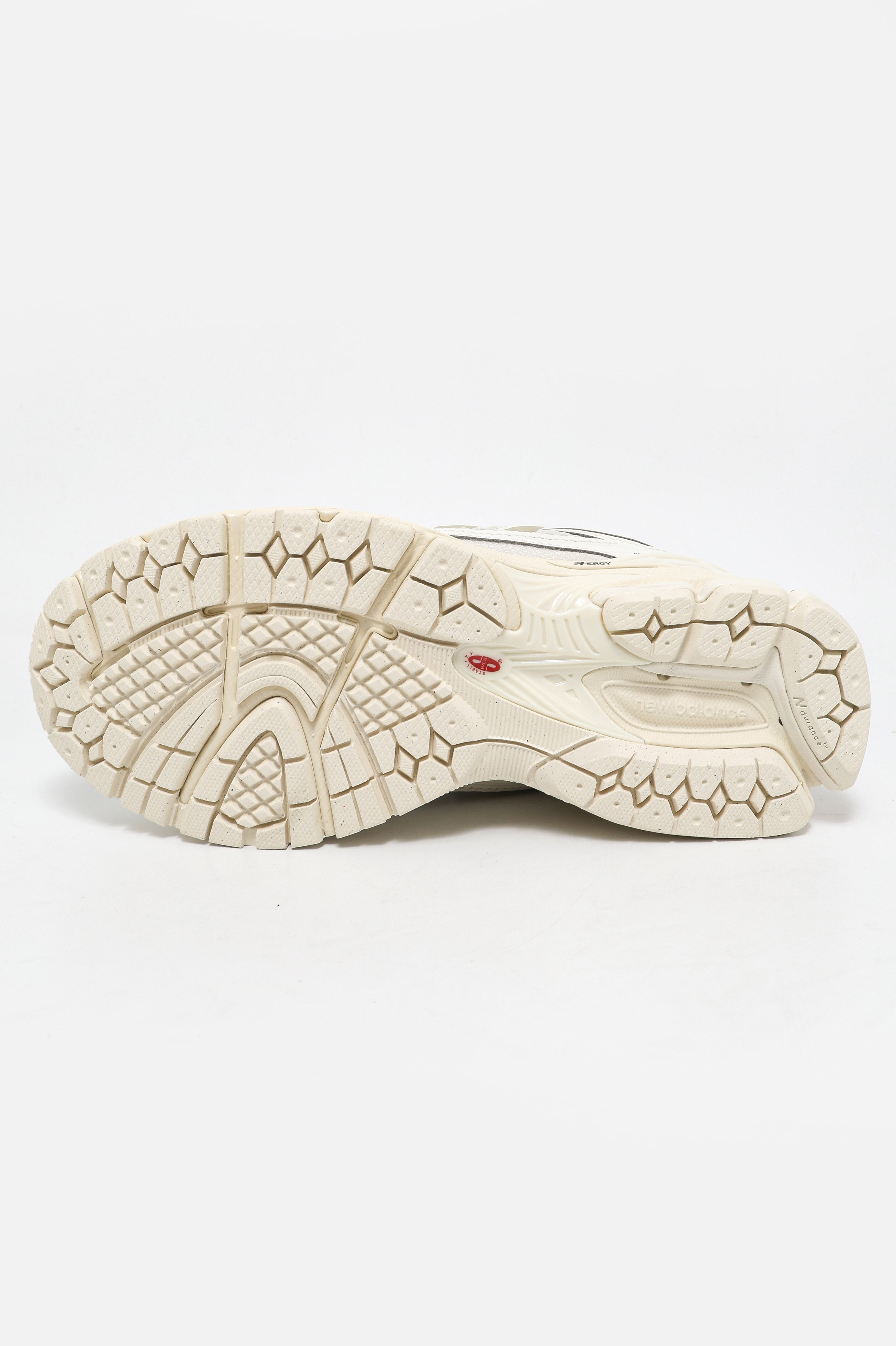 U 1906R Sport Essentials Sneaker - Angora + Sea Salt + Shadow Red