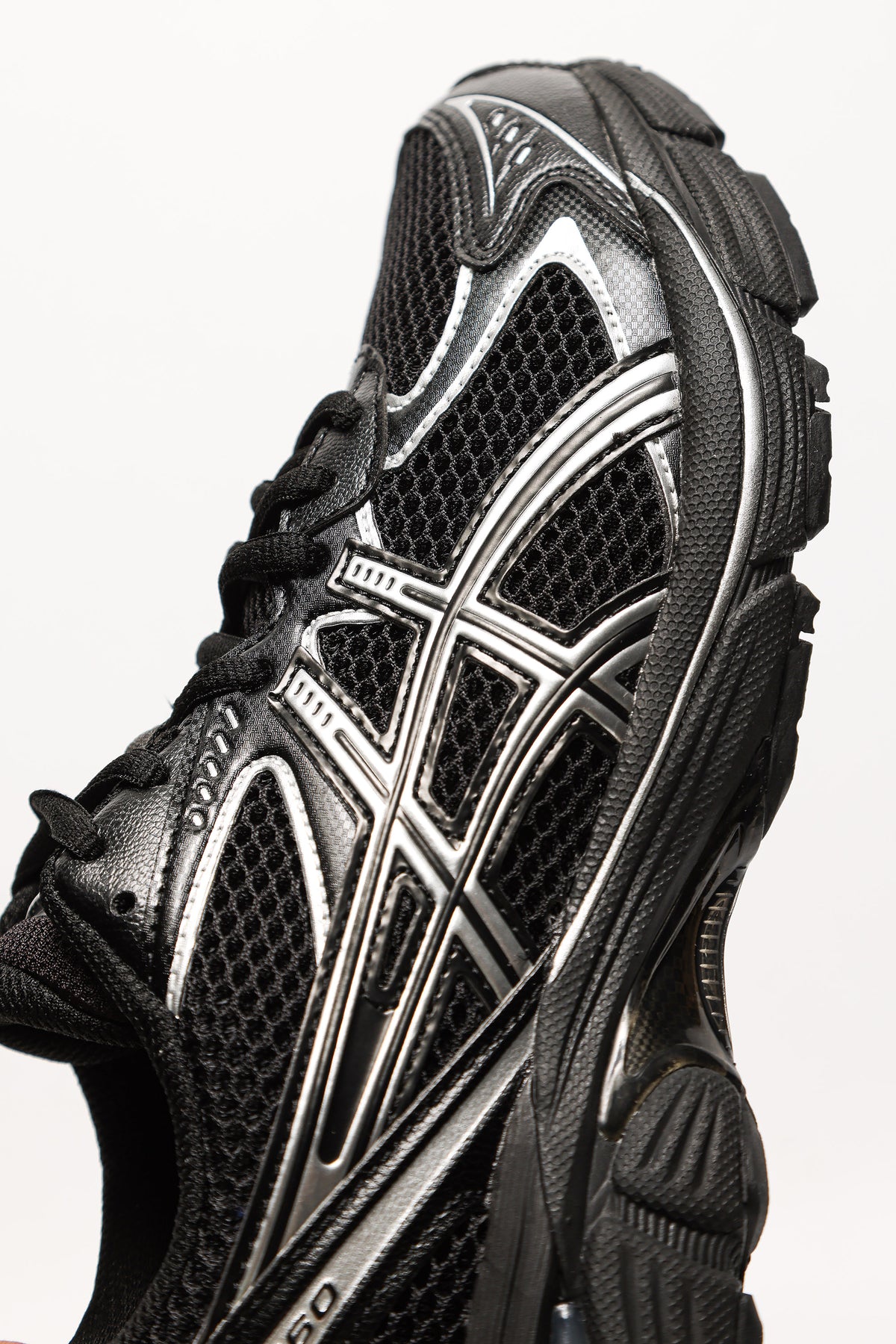 GT-2160 Sneaker - Black + Pure Silver