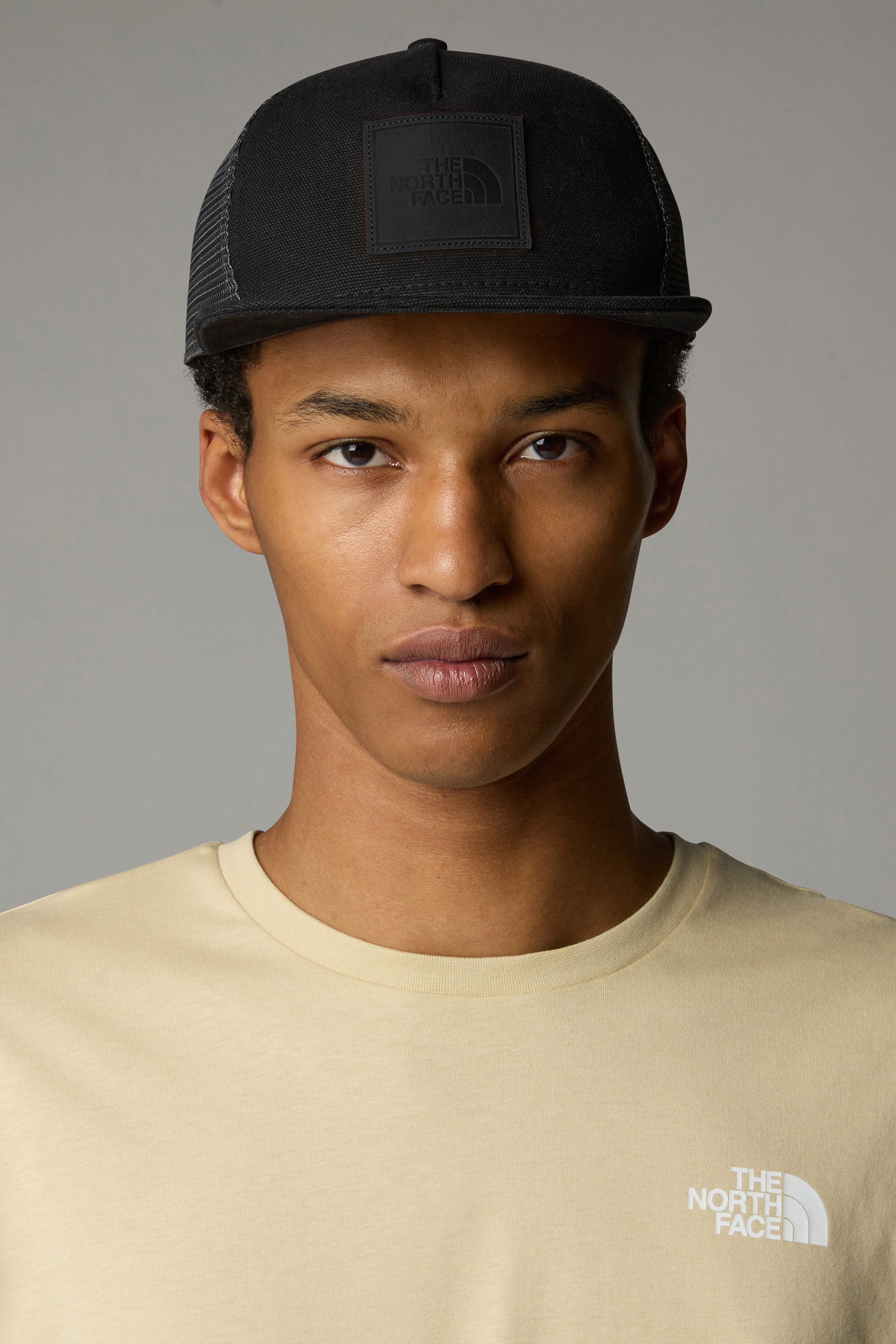 Trucker Cap / Snapback - Black