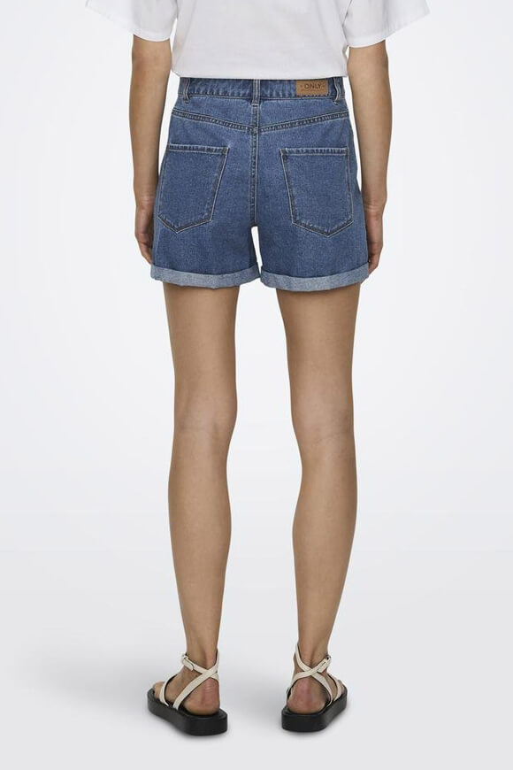 ONLVEGA Mom Fit Jeans Shorts - Medium Blue Denim