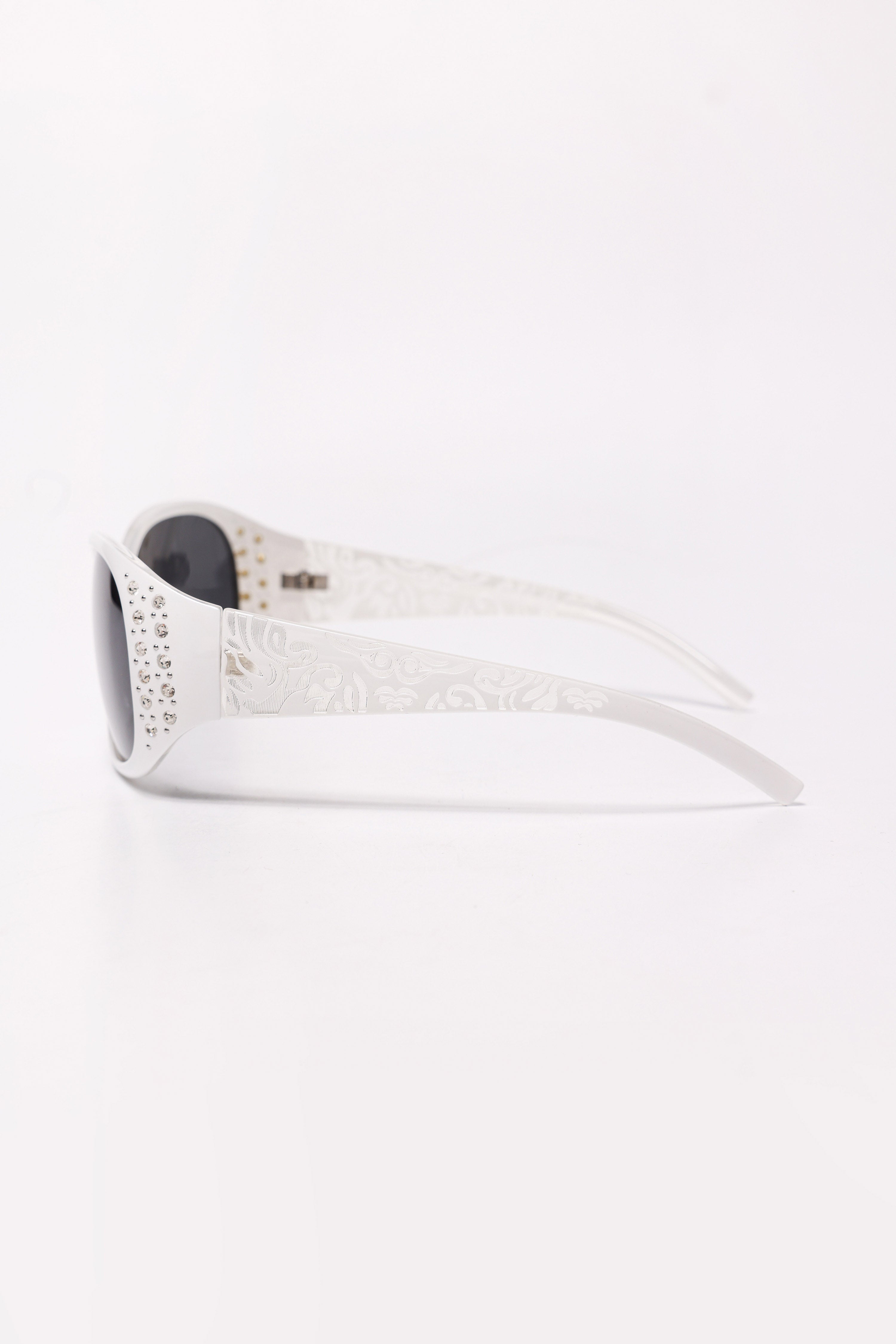 Lunettes de soleil - White + Silver + Black