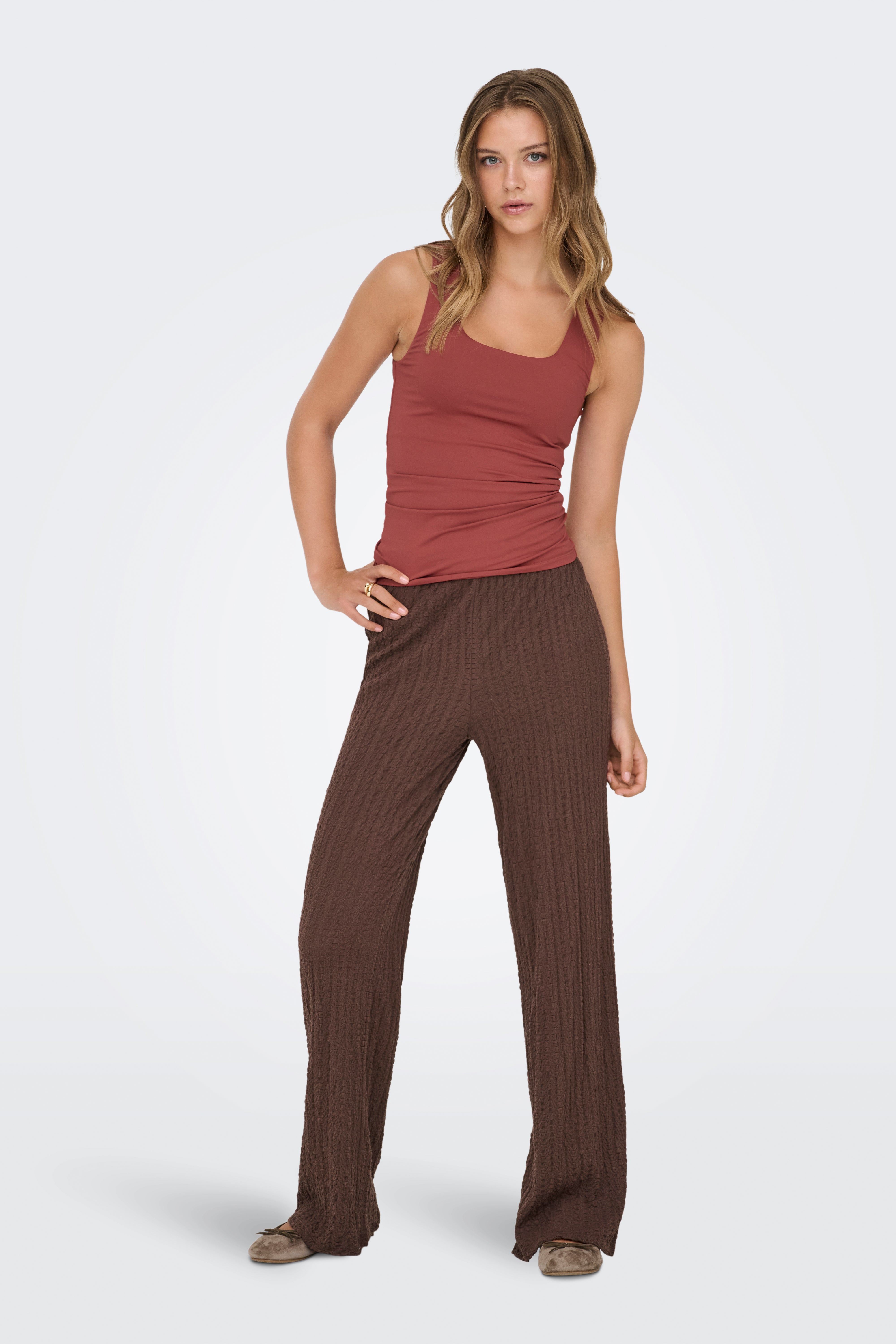 ONLELLA Strukturierte Wide Leg Hose - Chocolate Martini