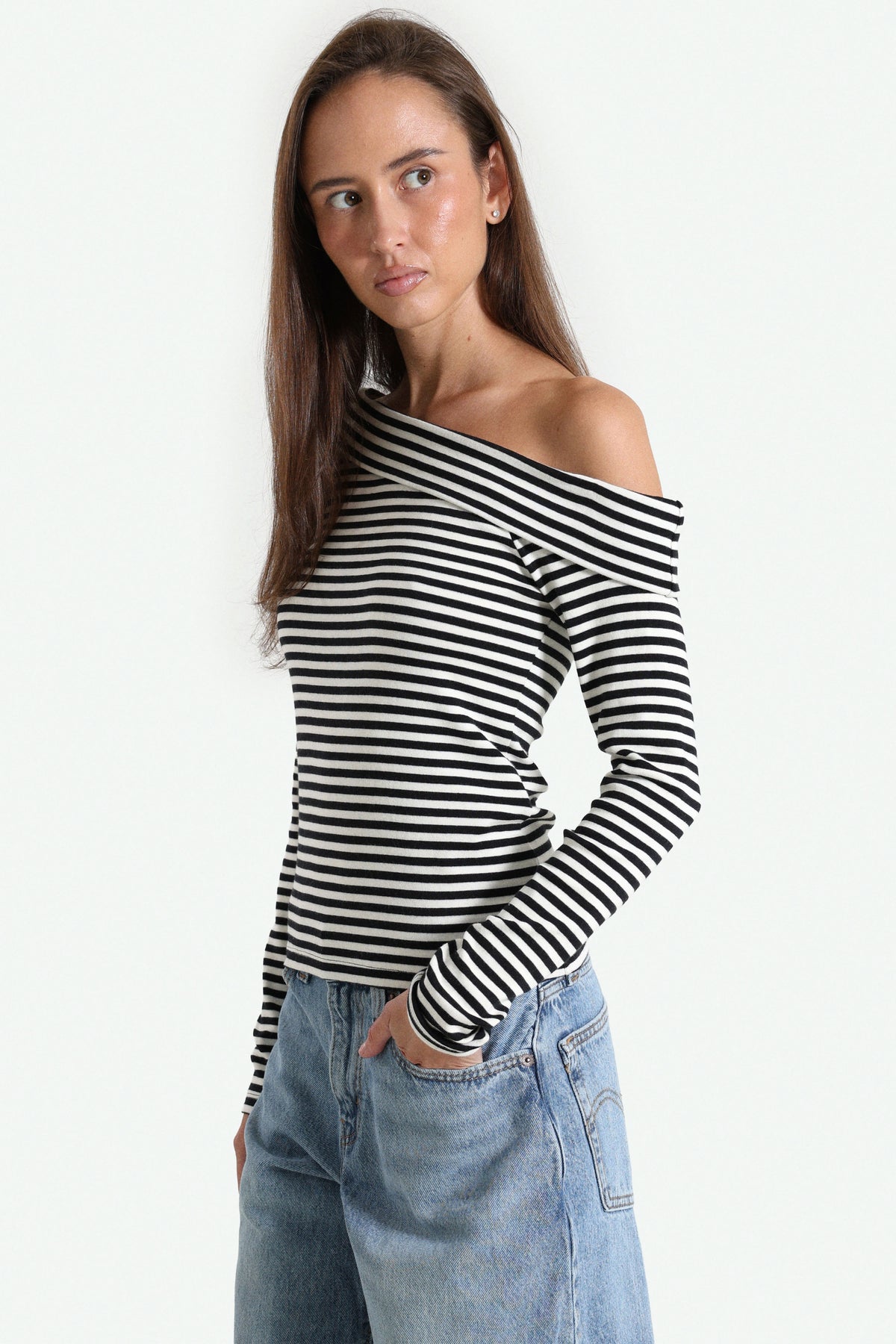 Clara Off Shoulder Langarmshirt - Ivie Stripe Anthracite Night