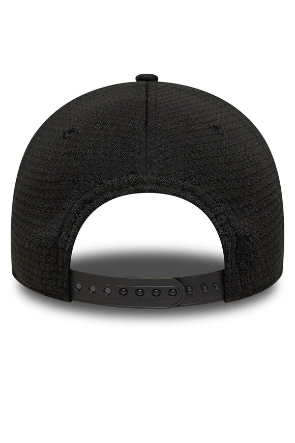 Snapback cap - Black