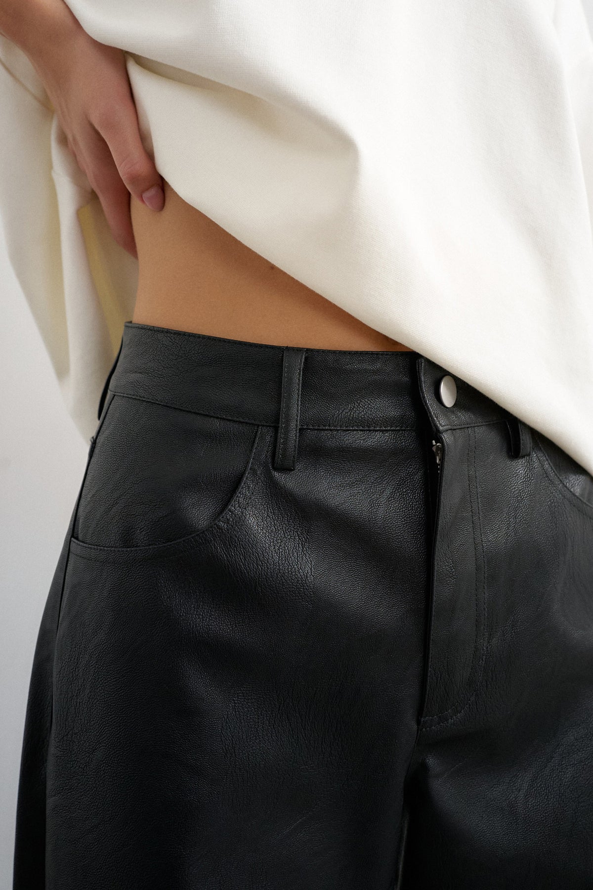 TSTALLA barrel fit faux leather trousers - Black