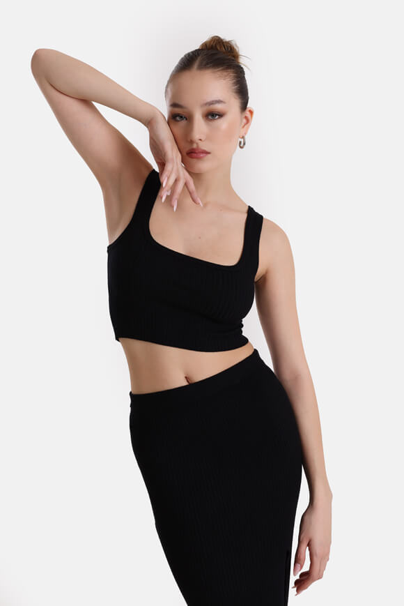 Ribbed crop knit top - black