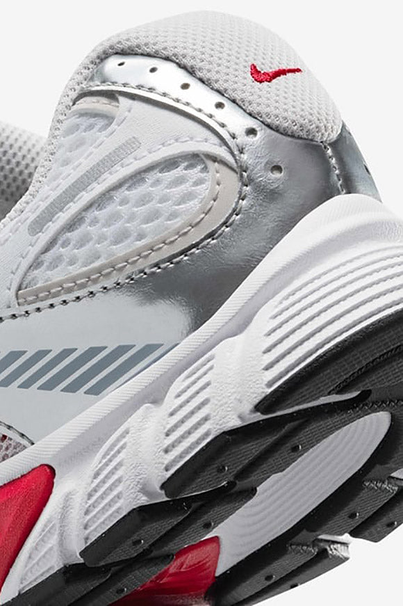 V5 RNR Sneaker - White + Black + Gym Red + Vast Grey