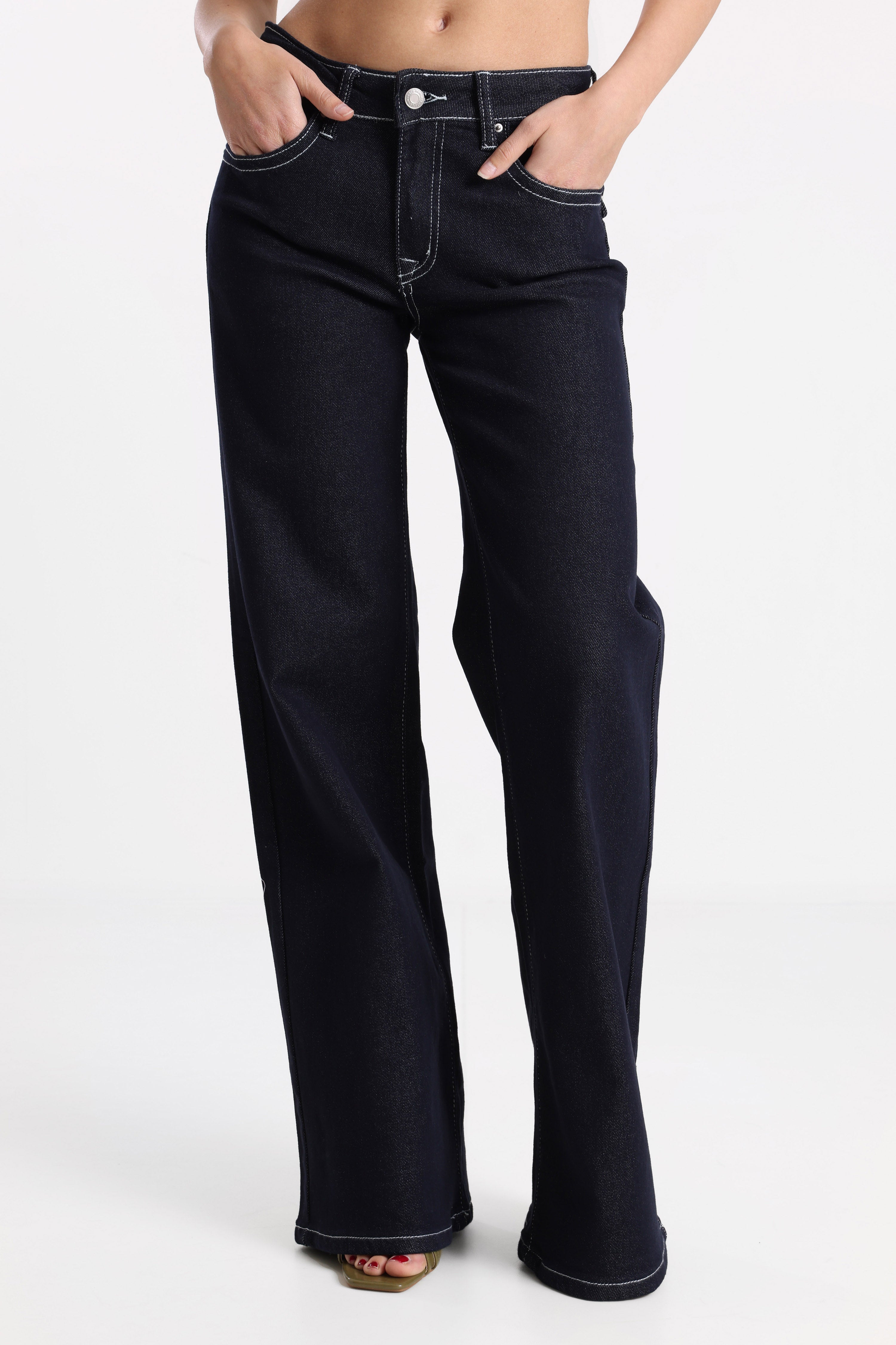 Straight Fit Jeans - Raw Blue