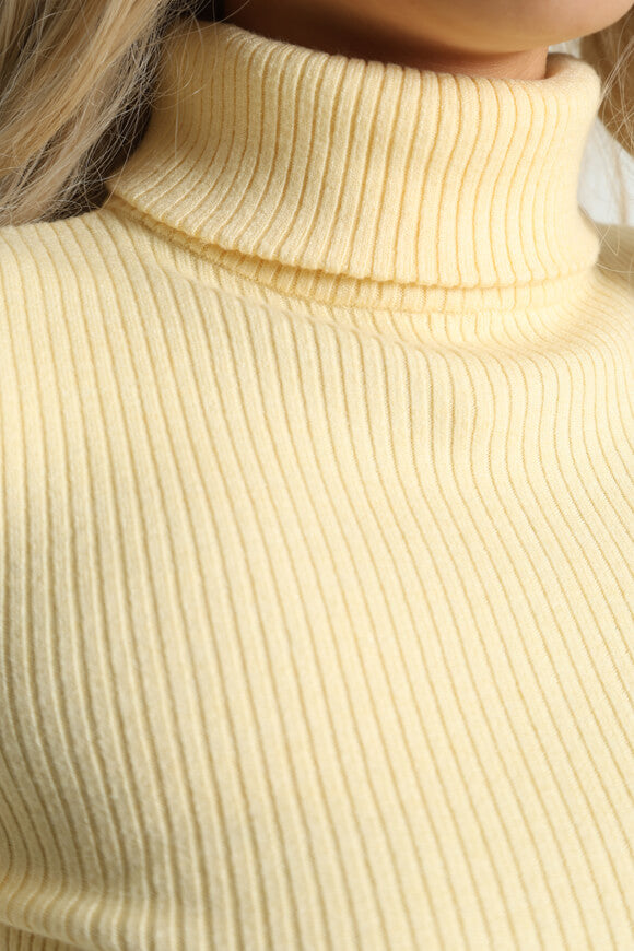 Ribbed crop knit sweater - yellow