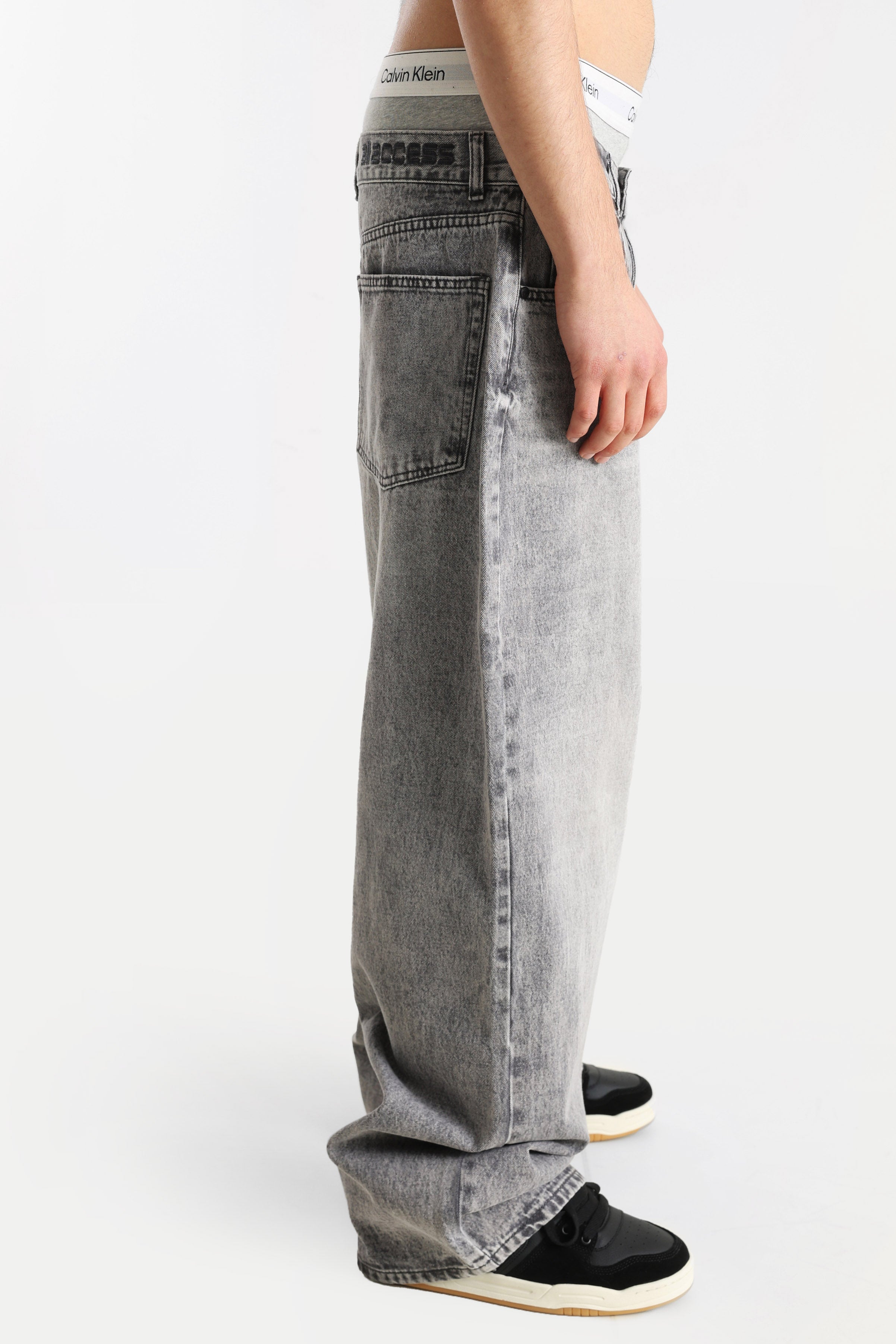 Extra Baggy Fit Jeans - Grau Denim