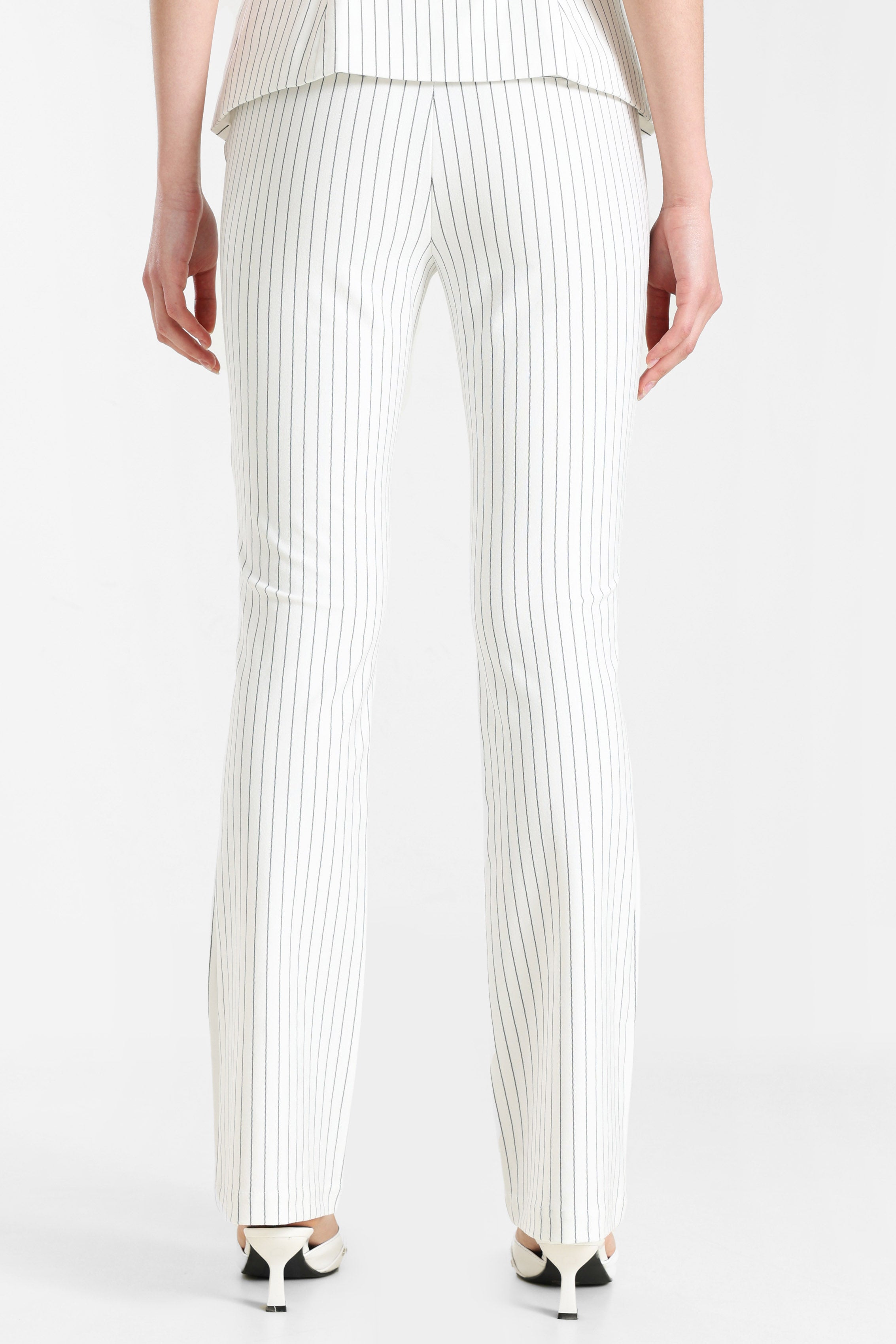Pantalone a zampa - Ecru