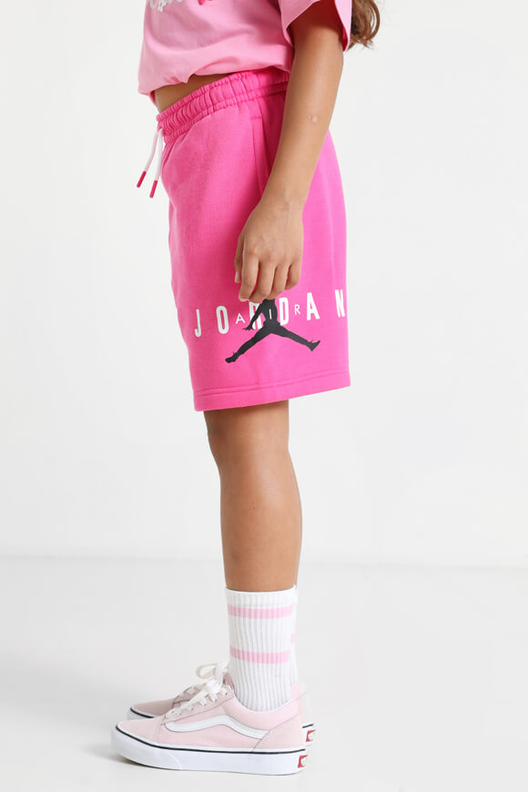 Air Sustainable Fleece Sweatshorts - Laser Fuchsia