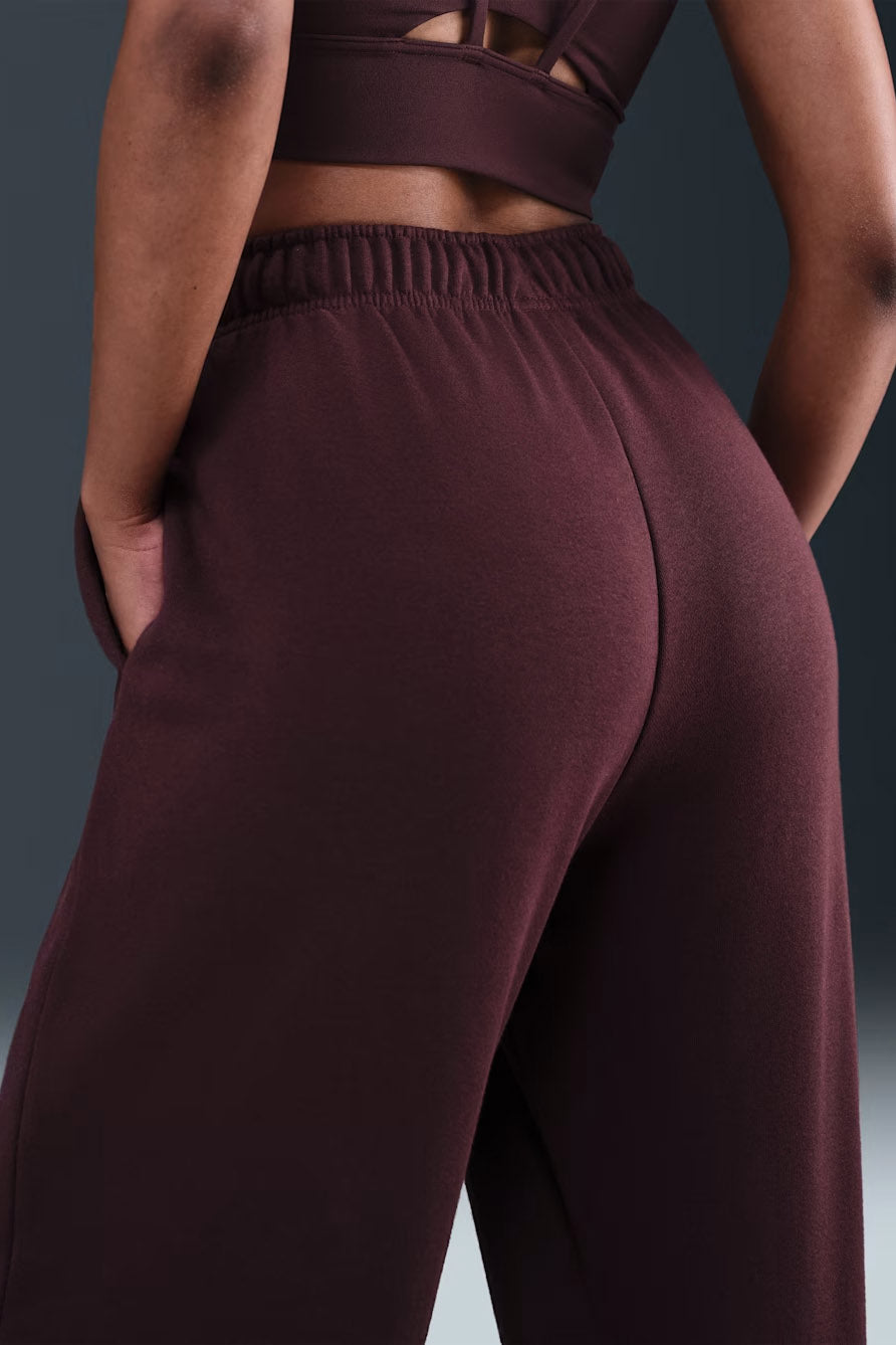 Sportswear Club Fleece Sweathose - Burgundy Crush