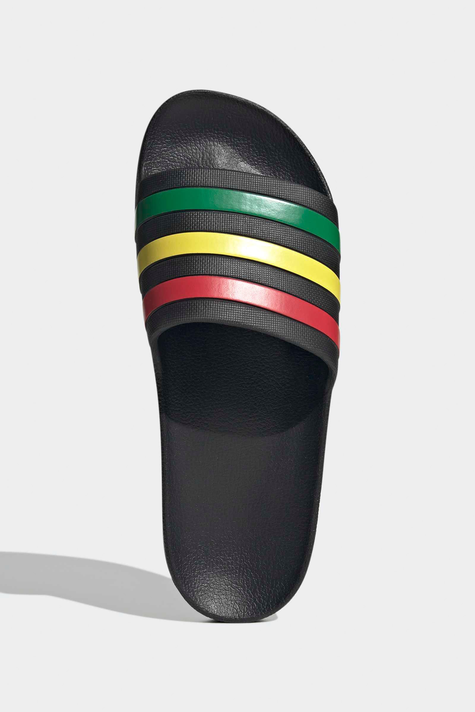 Adilette Aqua Pantoletten - Core Black + Green + Pure Ruby