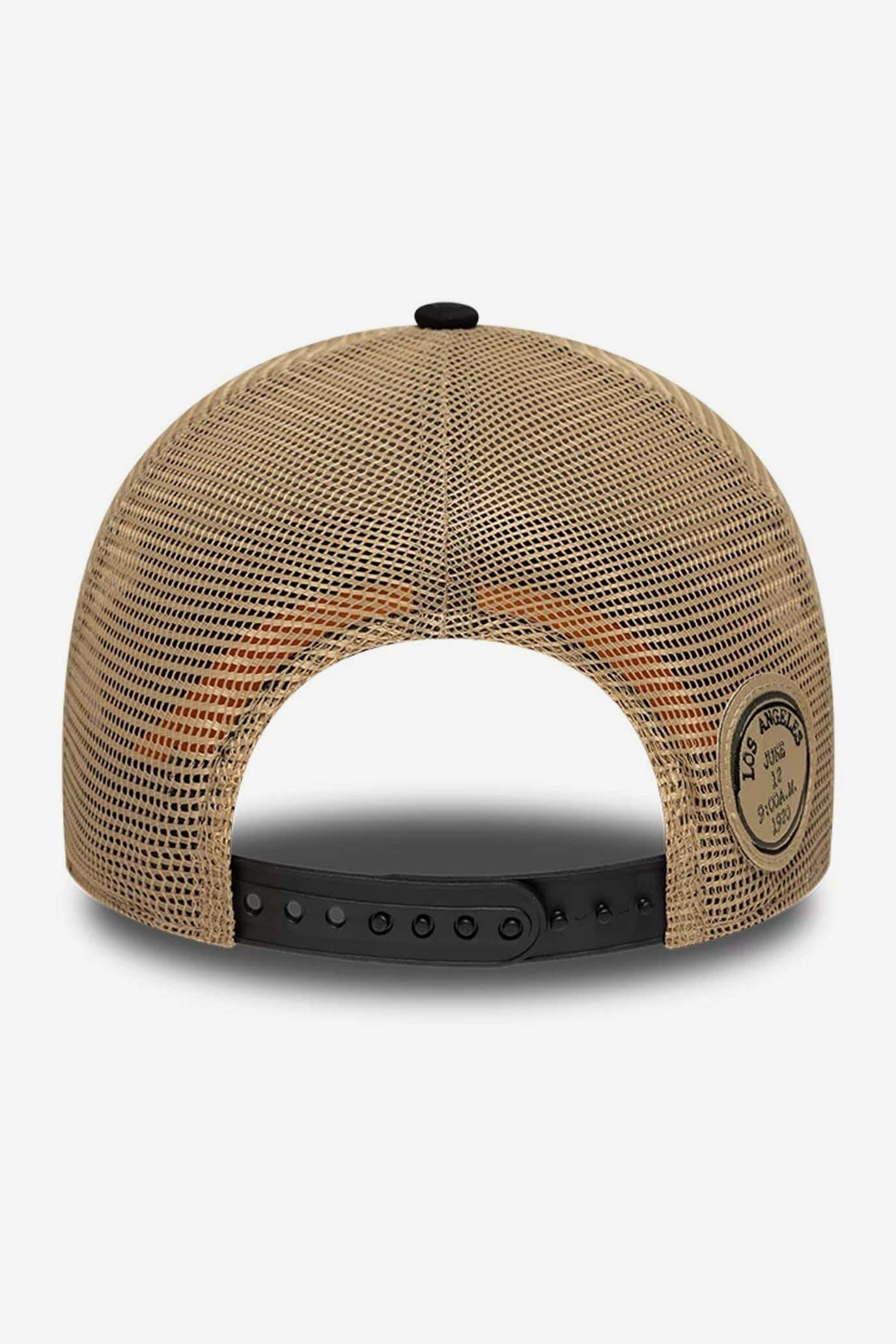 Trucker Cap / Snapback - Light Beige