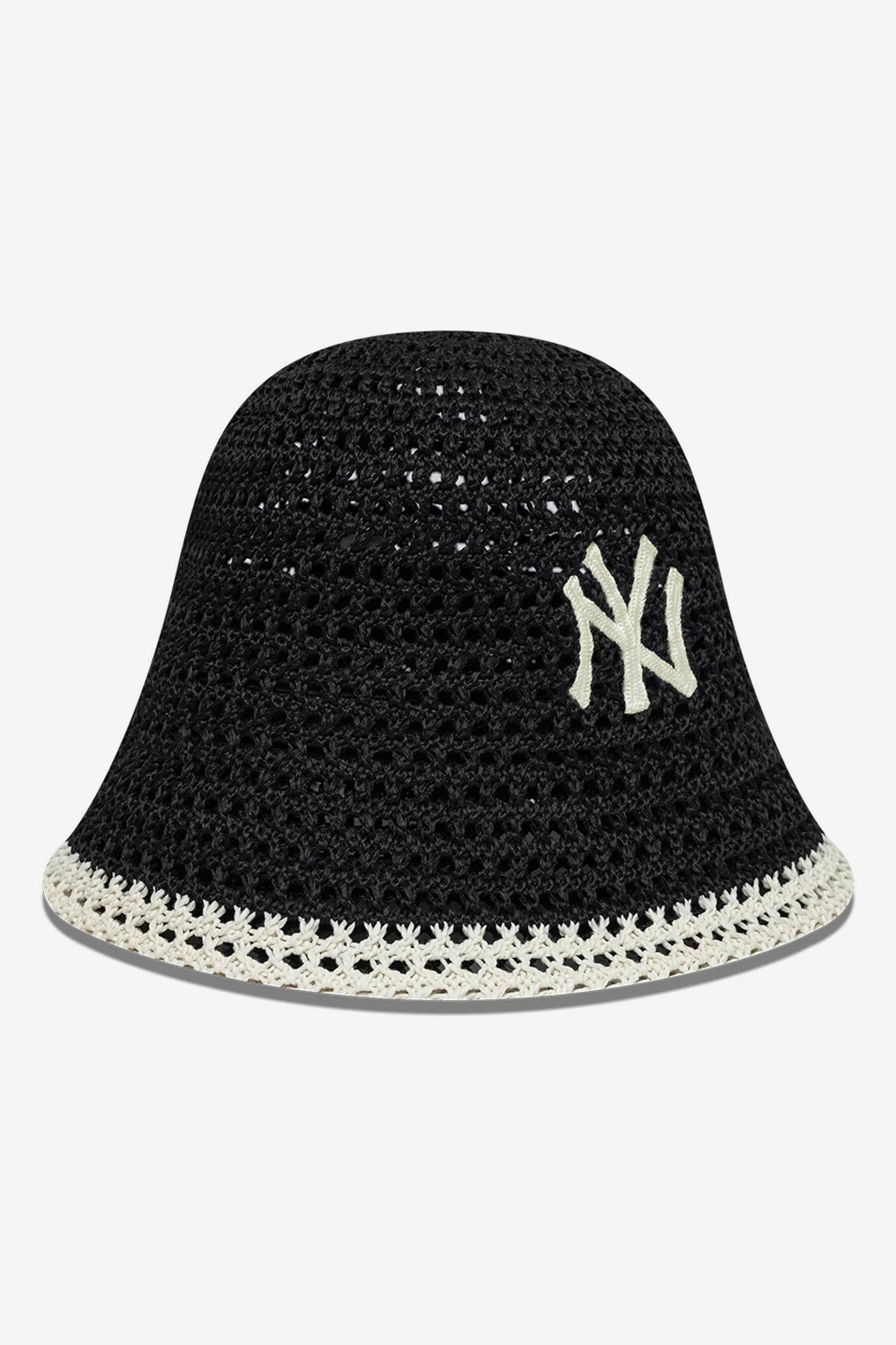 Cappello a crochet - Black + White