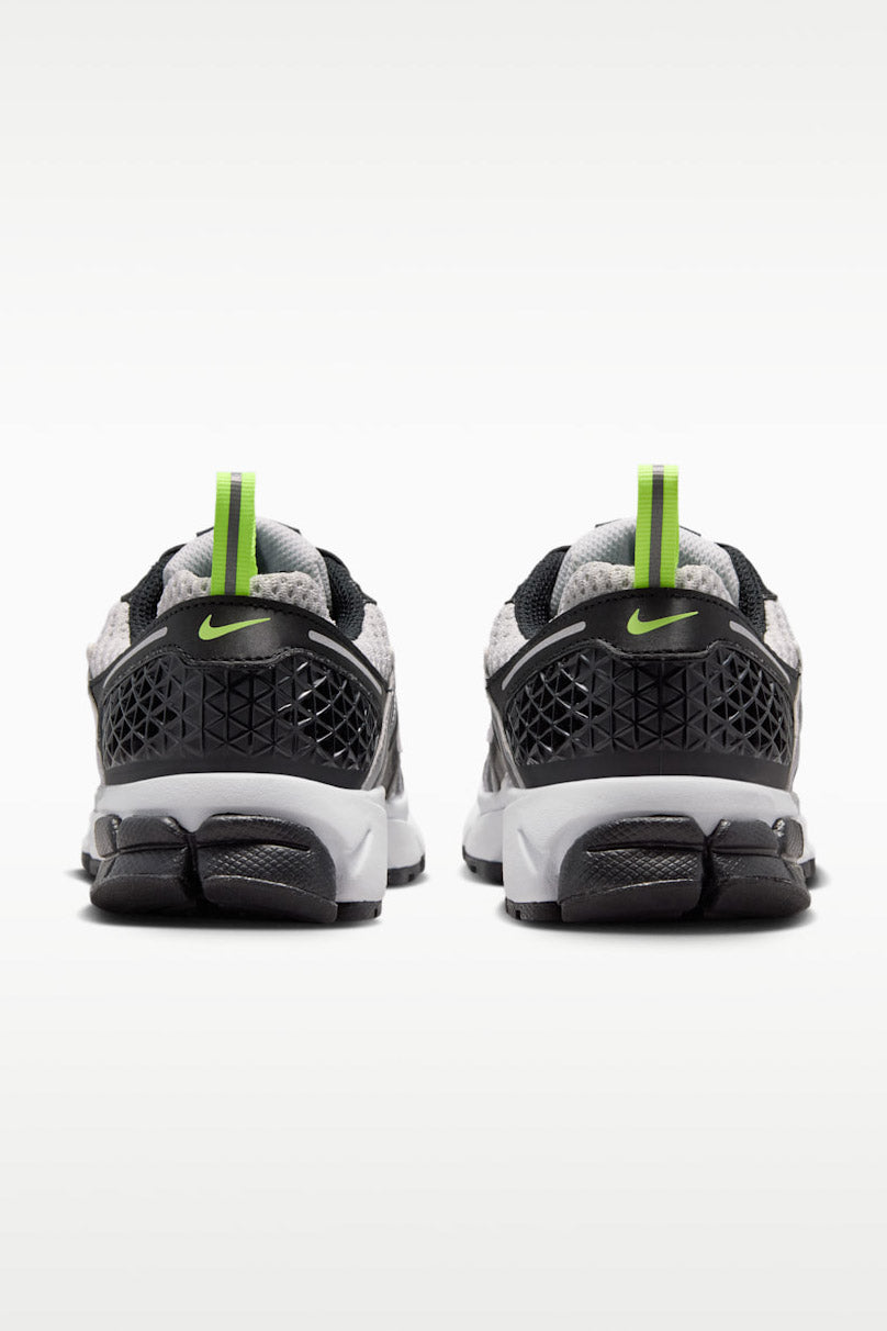 Vomero 5 Sneaker - Black + Metallic Silver