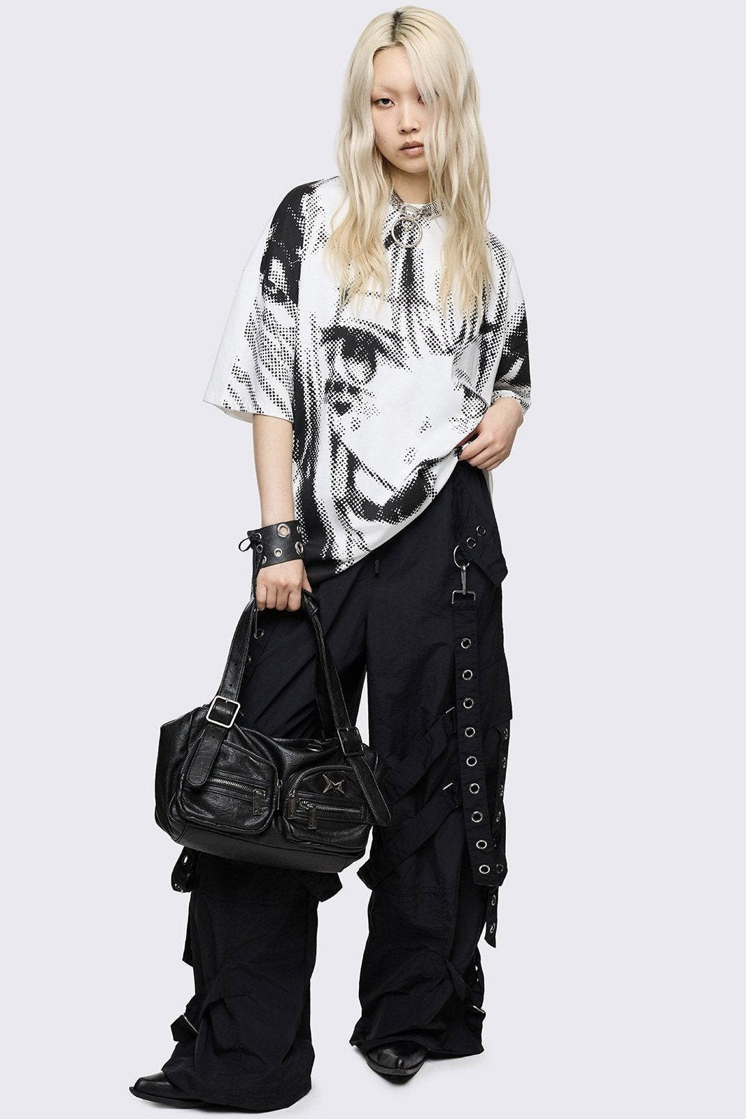 Anime Cutie Oversize T-Shirt - White +  Black