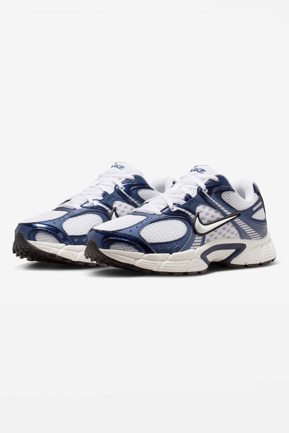 V5 VNR Sneaker - White + Midnight Navy