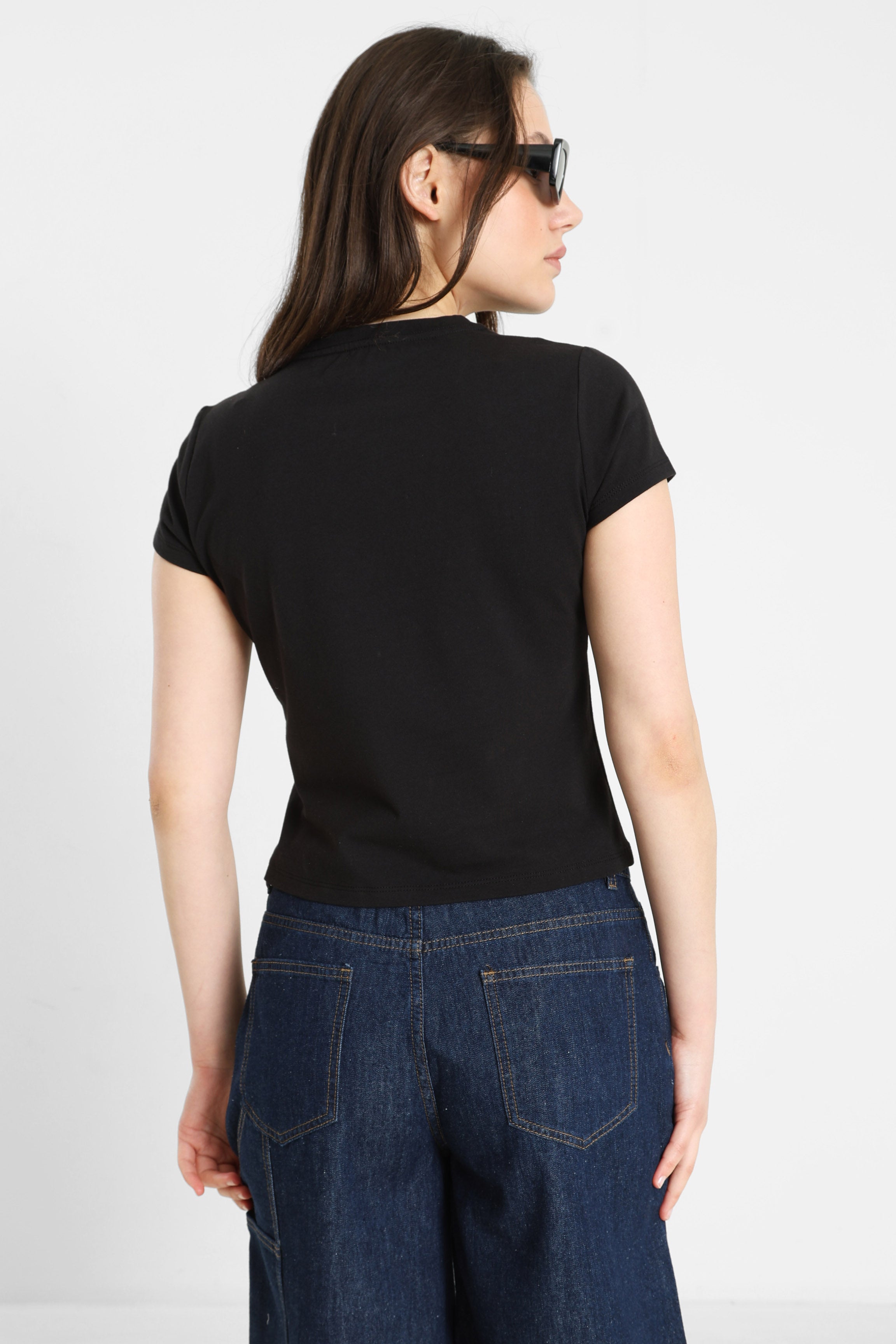 Crop T-Shirt - Black