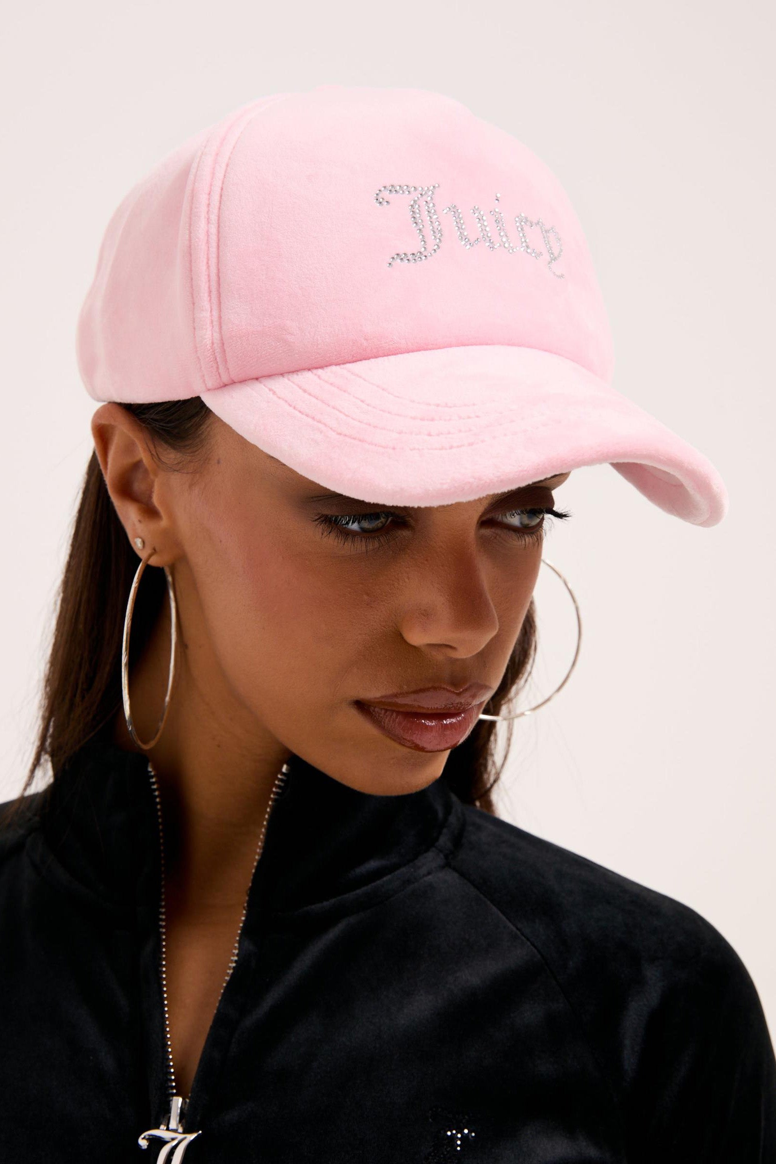 Casquette en velours / strapback - Juicy Pink
