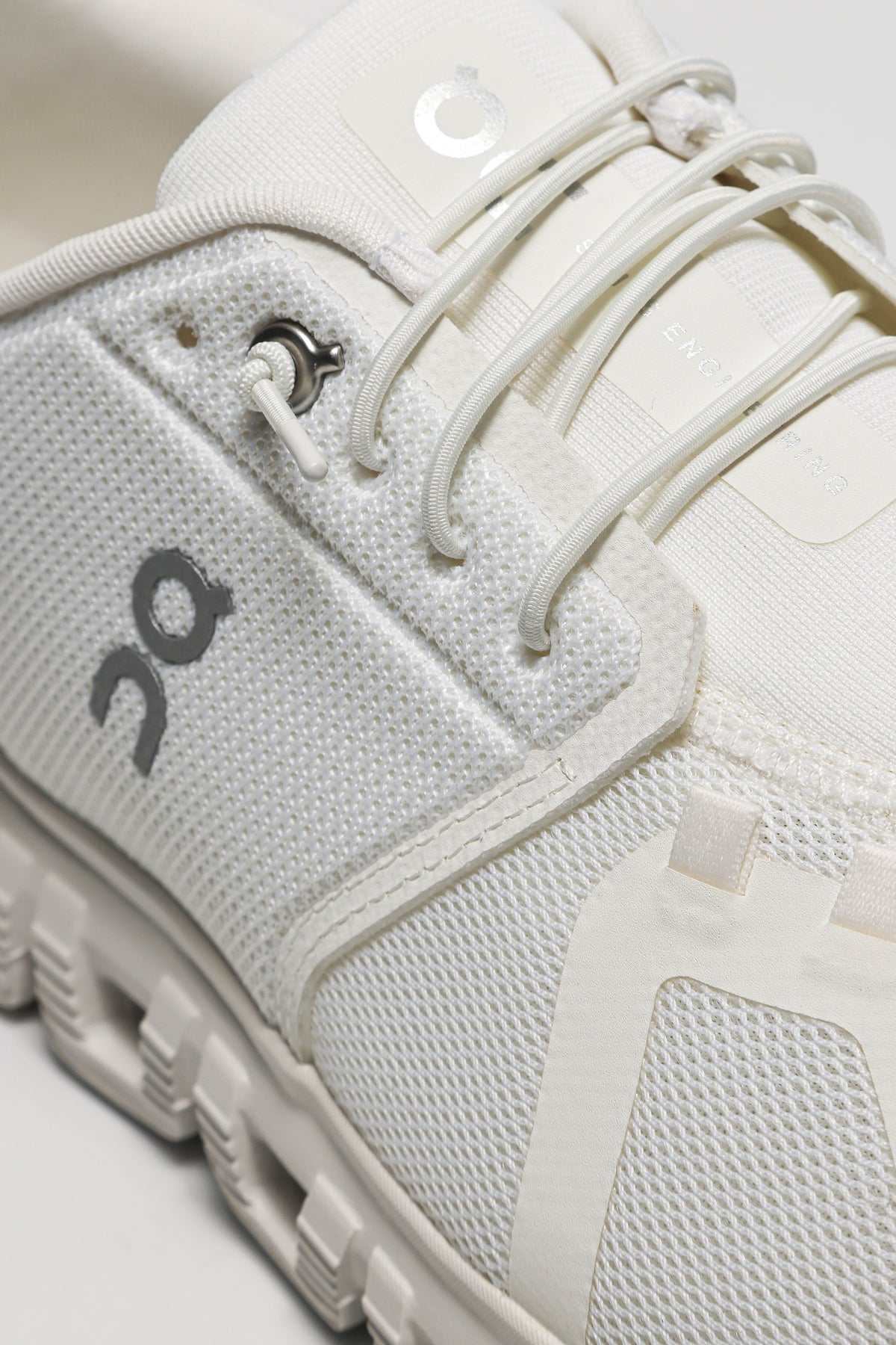 Cloud 6 sneakers - White