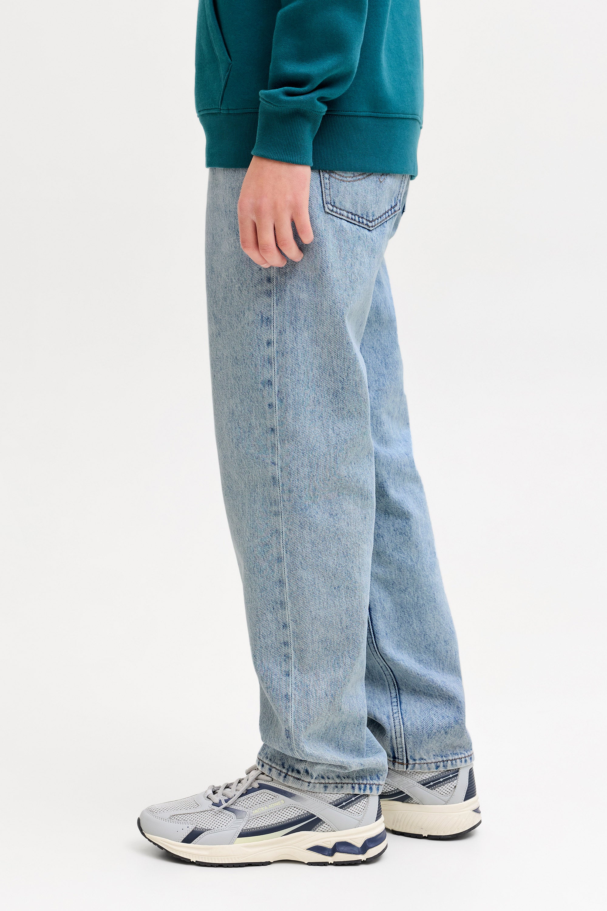 Chris Relaxed Fit Jeans - Blue Denim