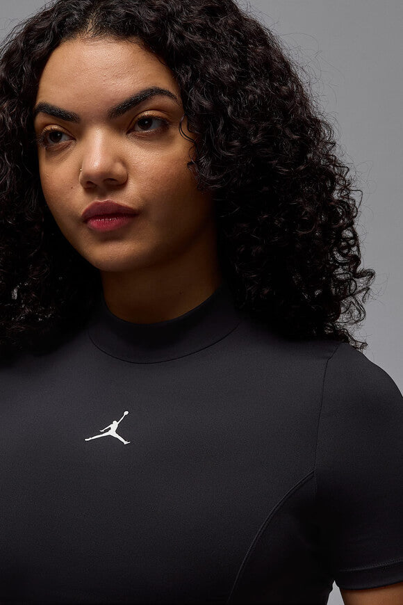 Crop T-Shirt - Black