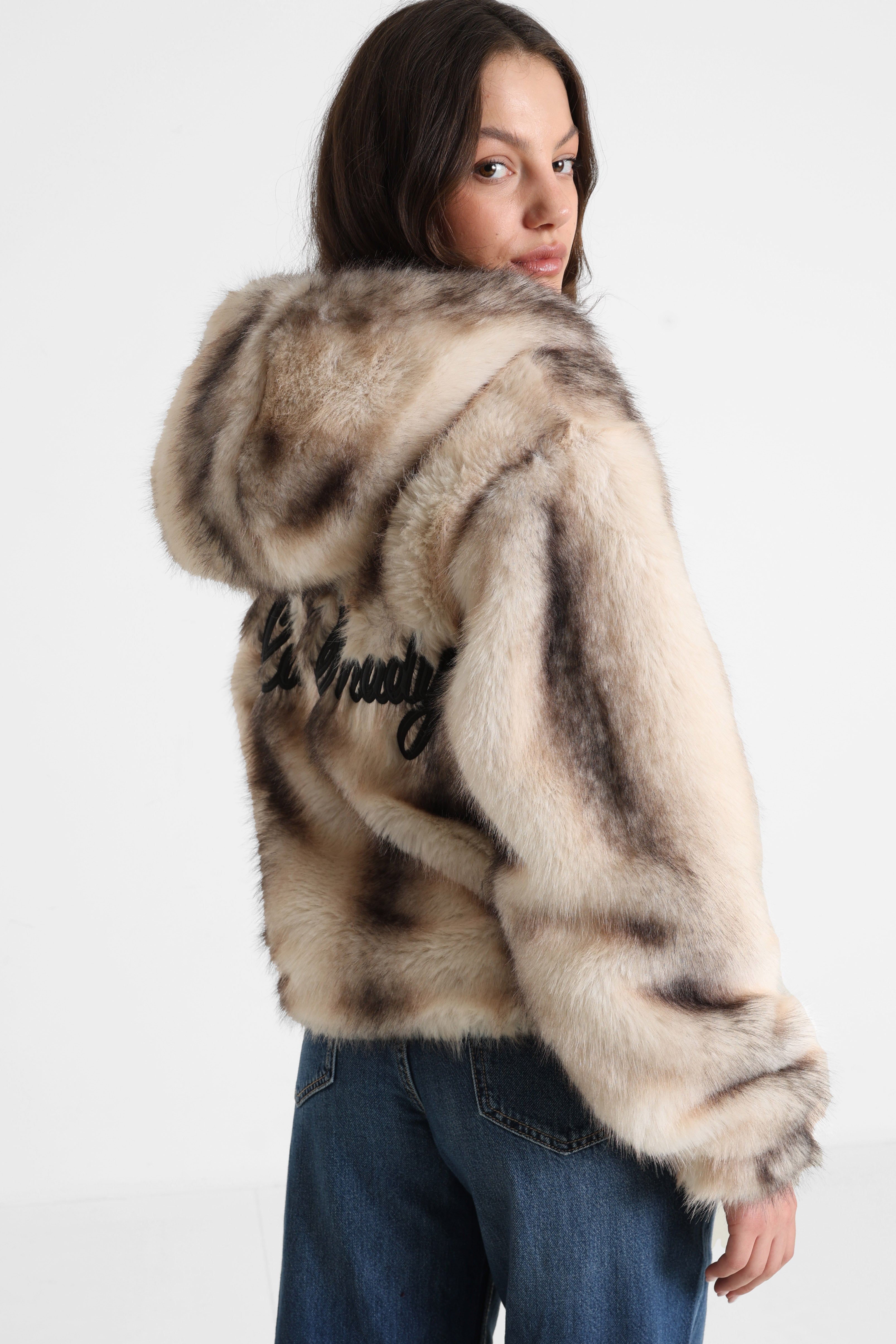 Oversize Kunstpelzjacke - Hellbeige + Braun