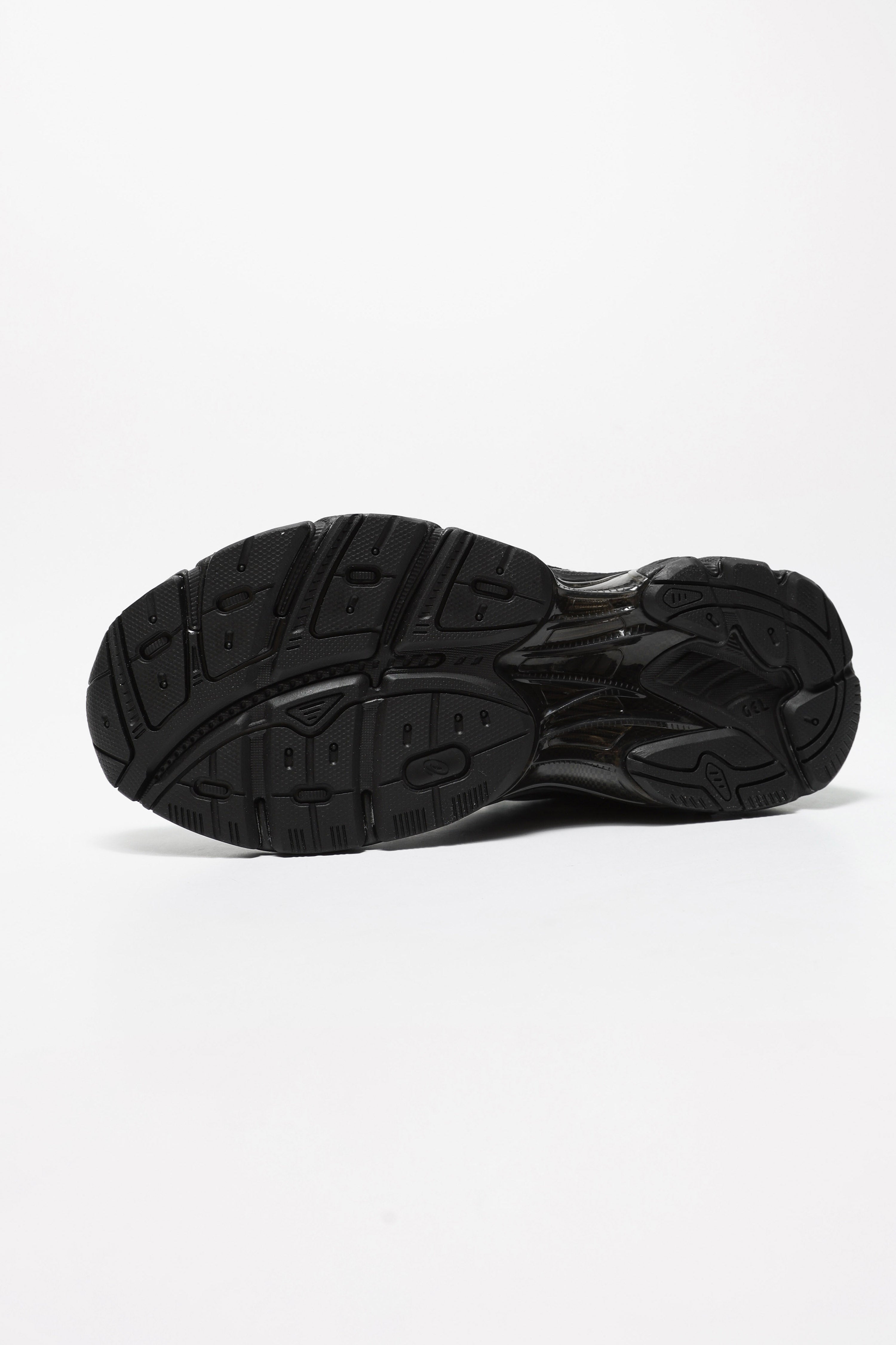 GT-2160 Sneaker - Black + Pure Silver