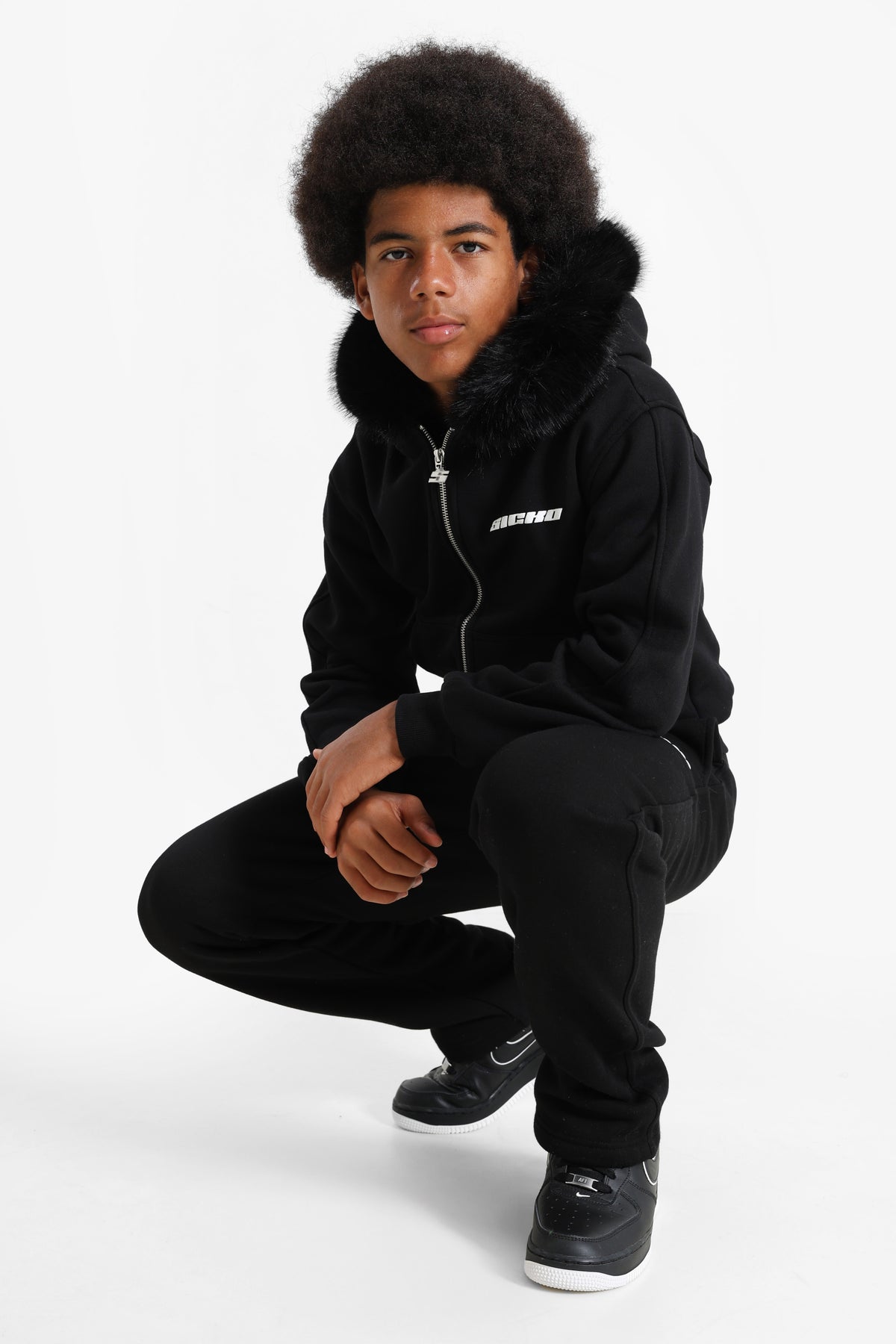 Kapuzensweatjacke - Schwarz + Weiss