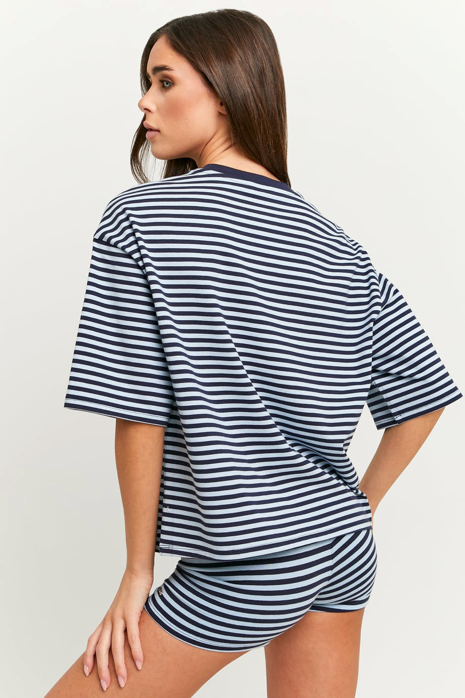 Oversize T-Shirt - Navy + Light Blue