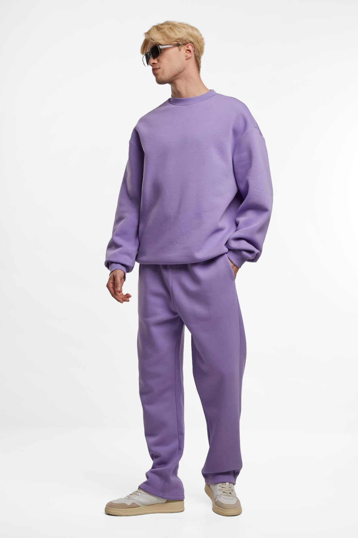 Fluffy Sweatshirt - Electriclilac