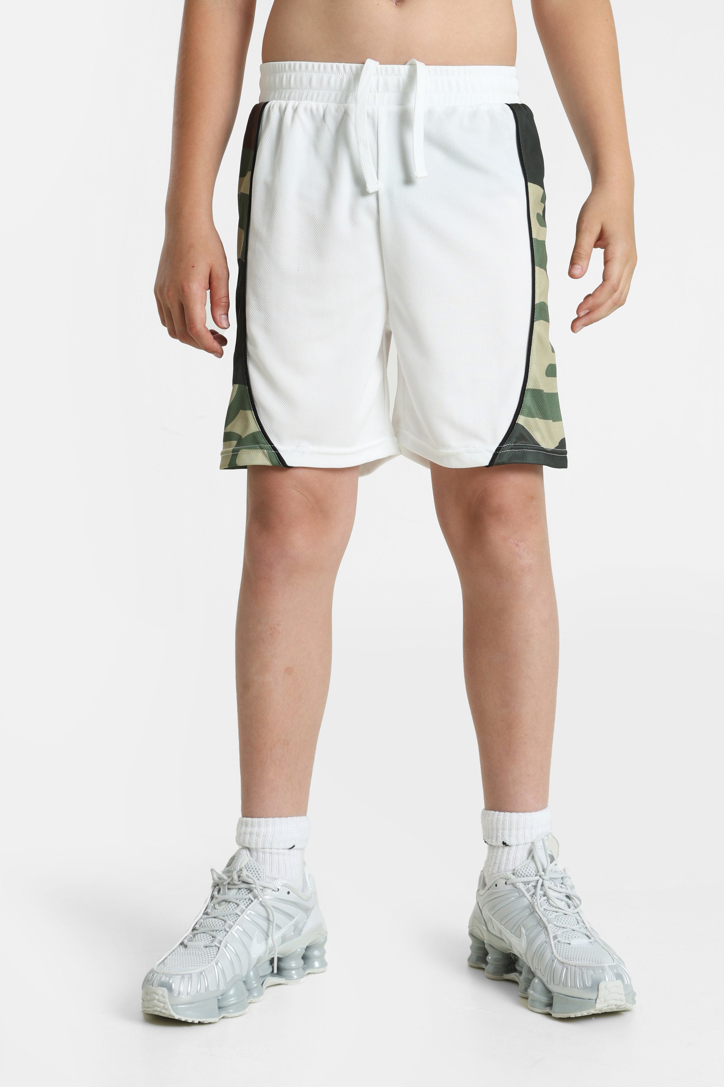 Mesh Shorts - Weiss + Grün Camouflage