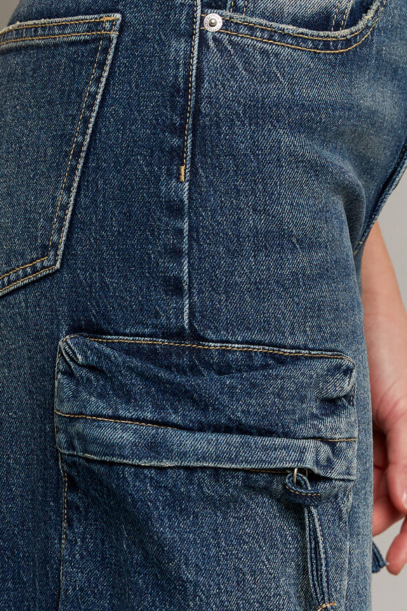 Straight Leg Cargo Jeans  - Dark Blue Washed