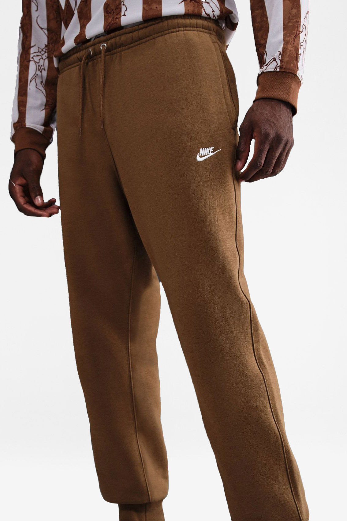 Pantaloni in felpa Sportswear Club - Mosswood Brown